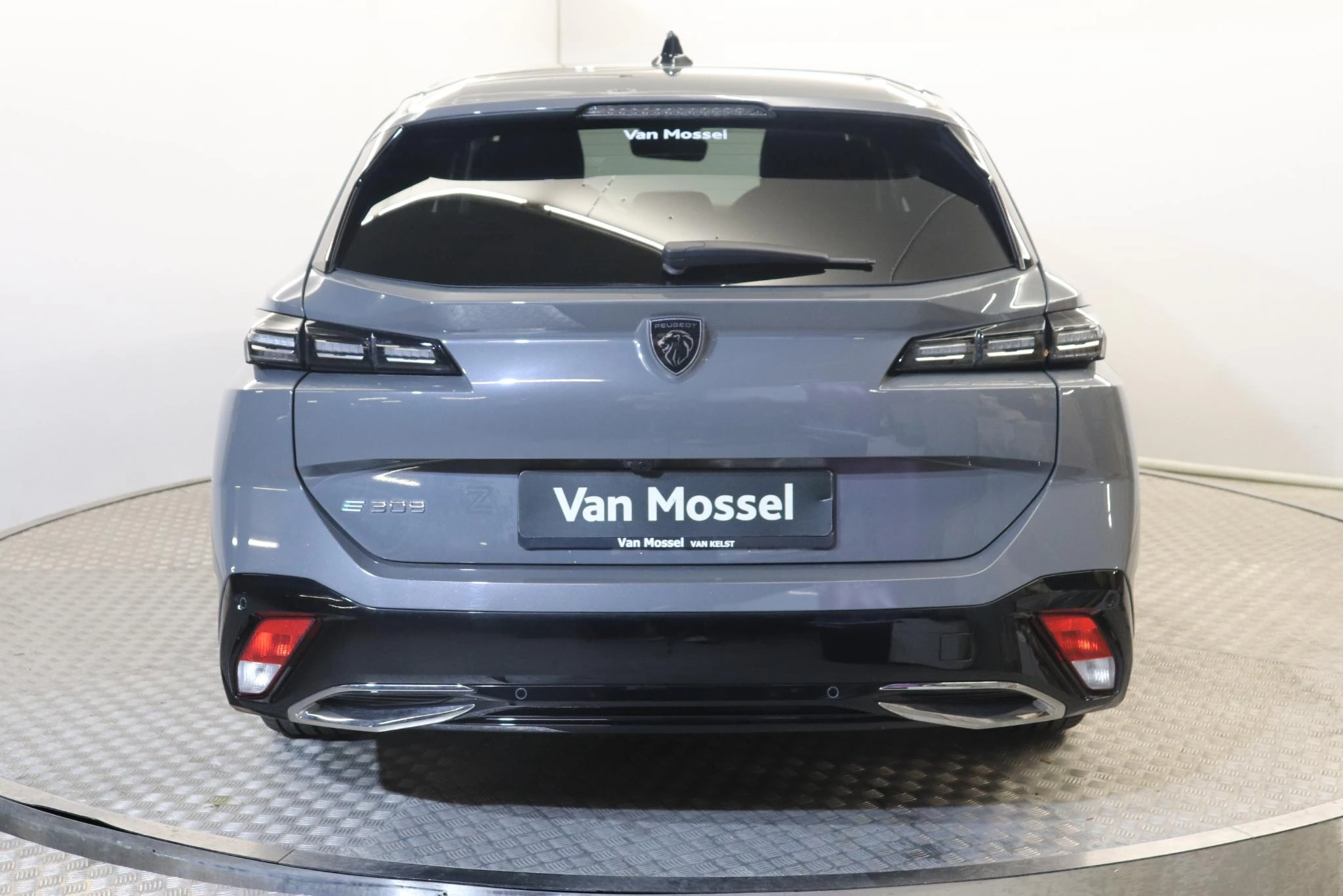 Peugeot-e-308-image-3