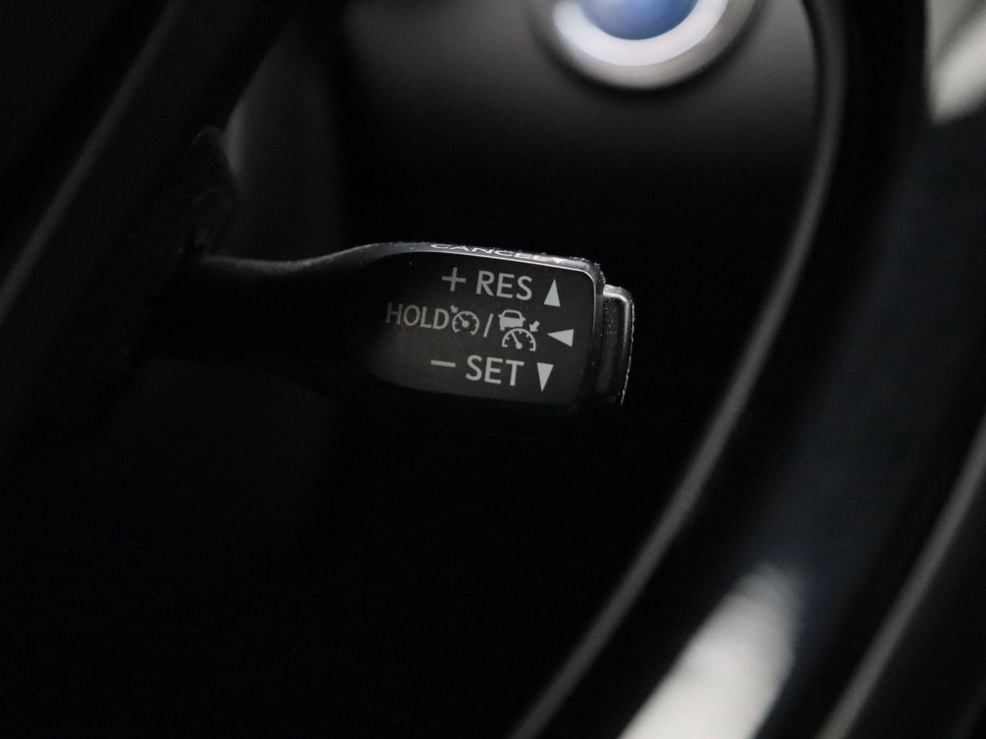 Toyota-C-HR-image-18