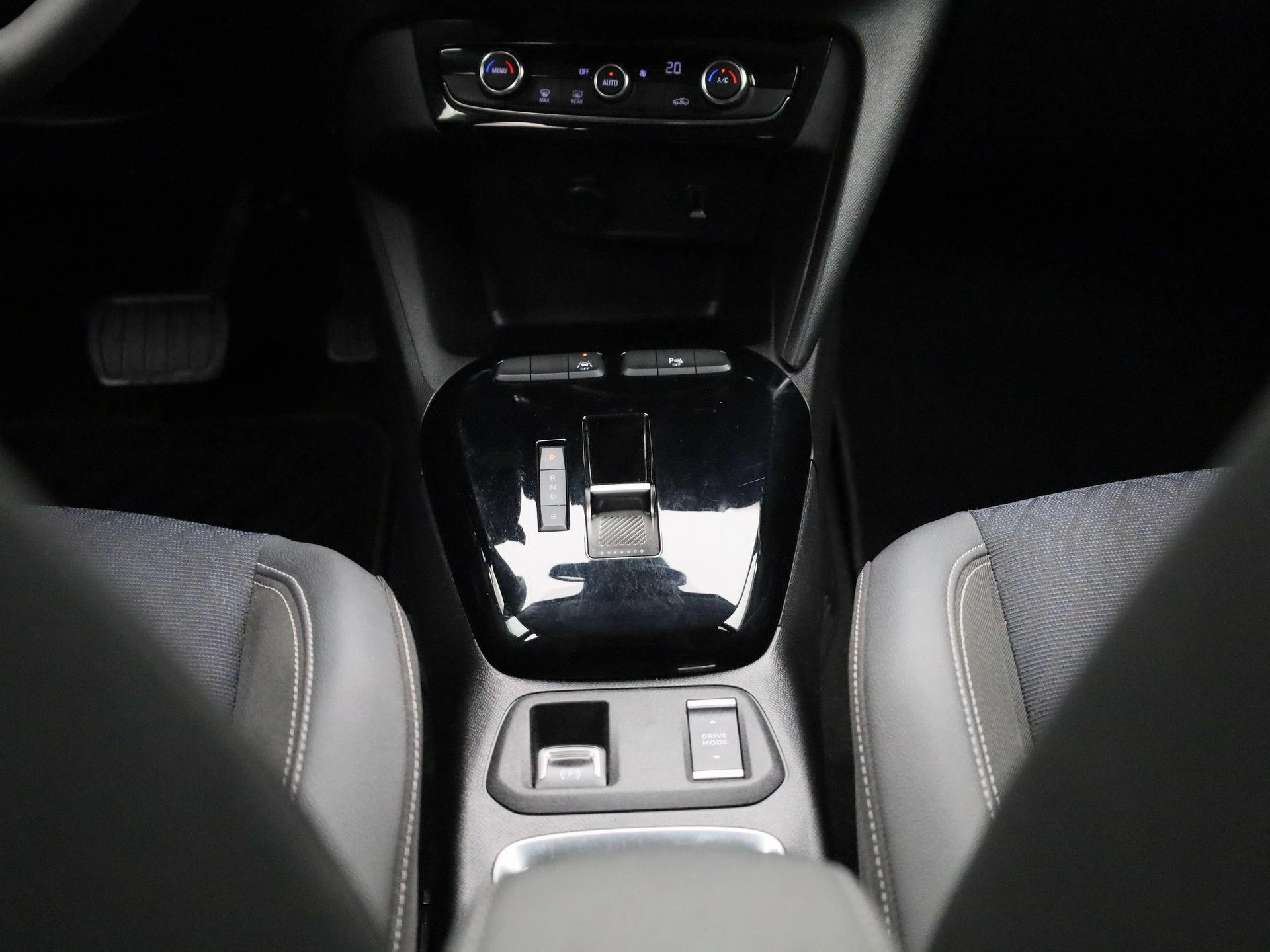 Opel-Corsa-e-image-8