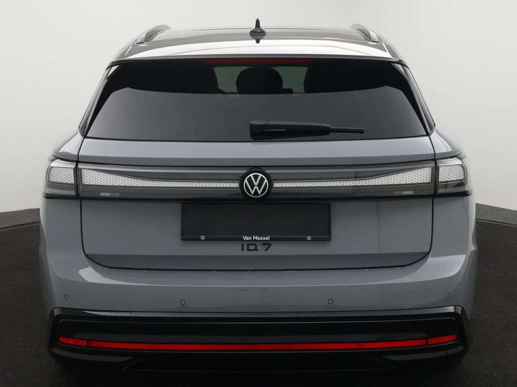 Volkswagen ID.7 Tourer Pro Business Premium 77 kWh 286PK * DEMO *