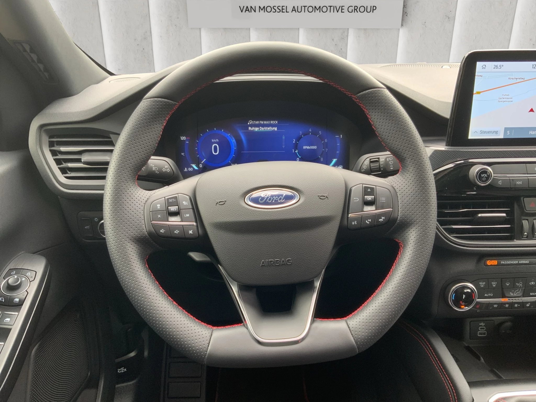 Ford Kuga ST-Line X*PANO*AHK*KAM*ACC*NAVI*SOUND-SYS. LED Pano SHZ 4xSHZ