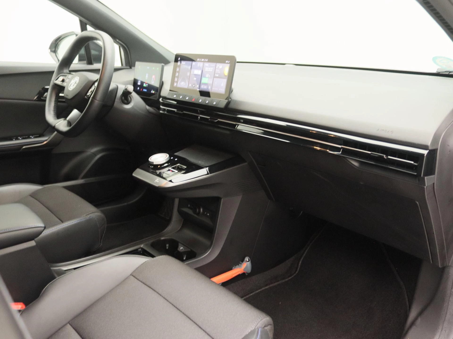 MG MG4 Luxury 64 kWh