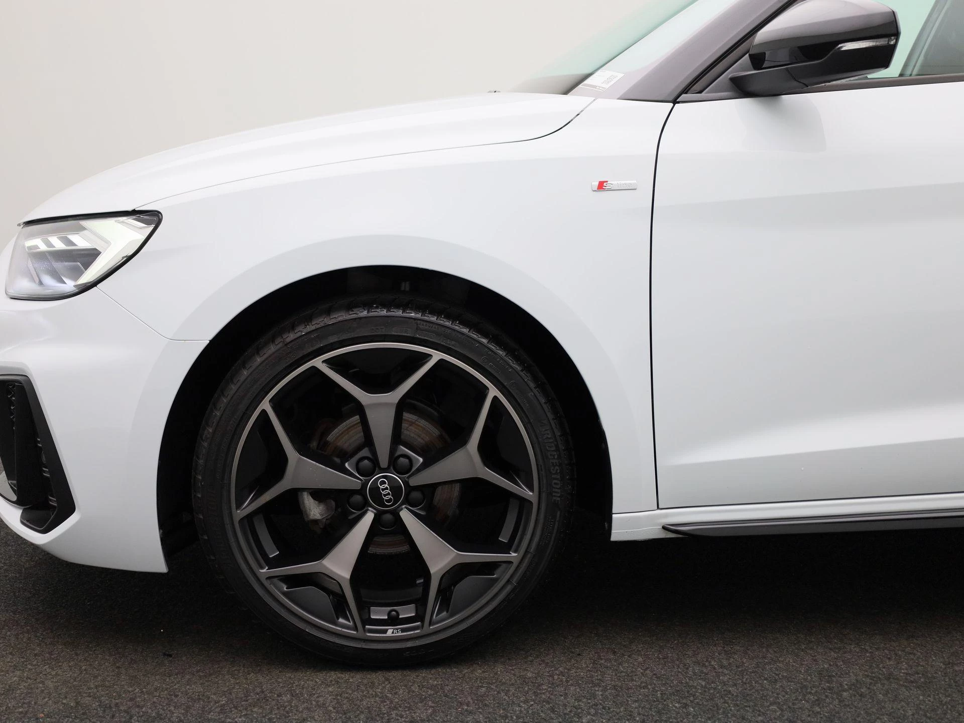 Audi-A1 Sportback-image-12
