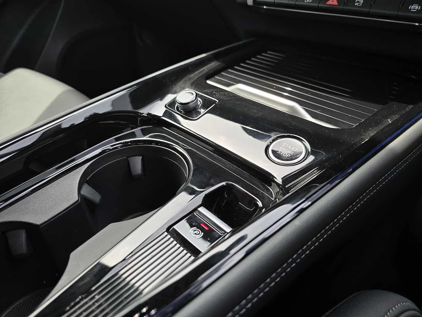 Audi-Q3-image-25