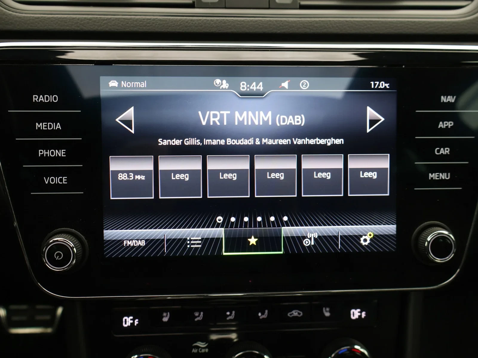Škoda Superb Combi PHEV Superb Wagon Sportline 1.4TSI iV 218PK *AUTOMAAT*PANODAK*LEDER*TREKHAAK*CAM*CRUISE*PDC*APP-CONNECT*.