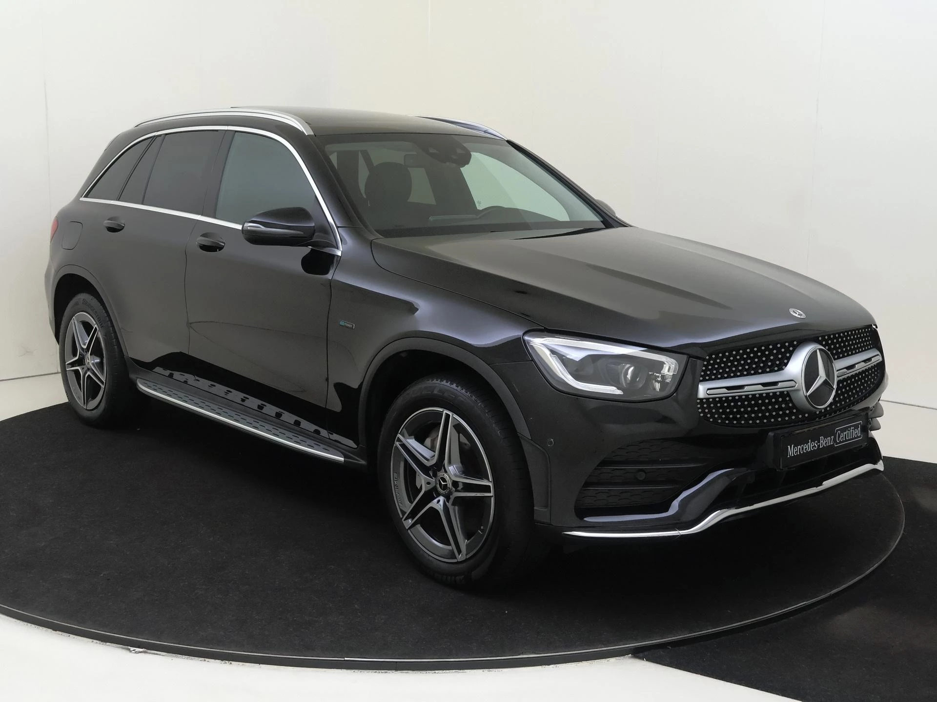 Mercedes-Benz GLC 300e 4MATIC Premium Plus
