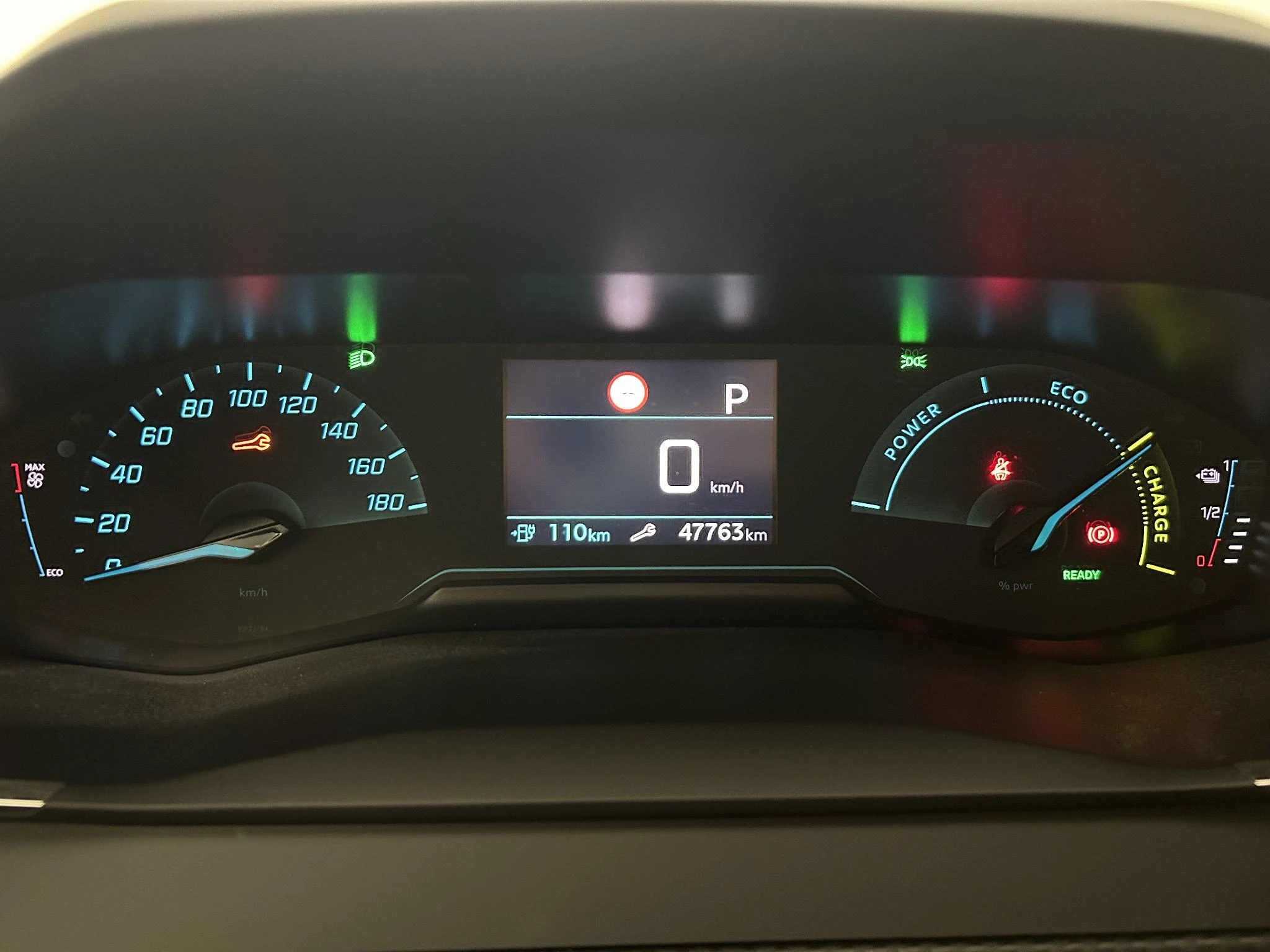 Peugeot-e-208-image-6