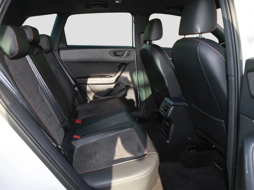 SEAT Ateca 2.0 TDI DSG FR AHK, RFK, Pano., LED-Sch., Navi., ACC