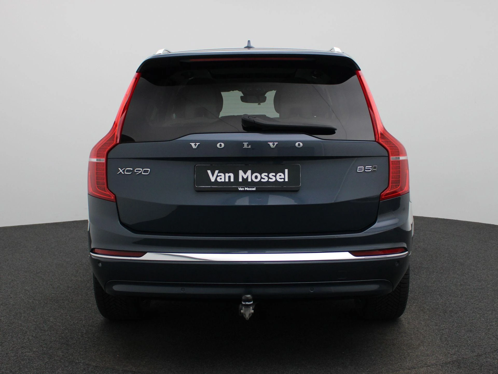 Volvo-XC90-image-4