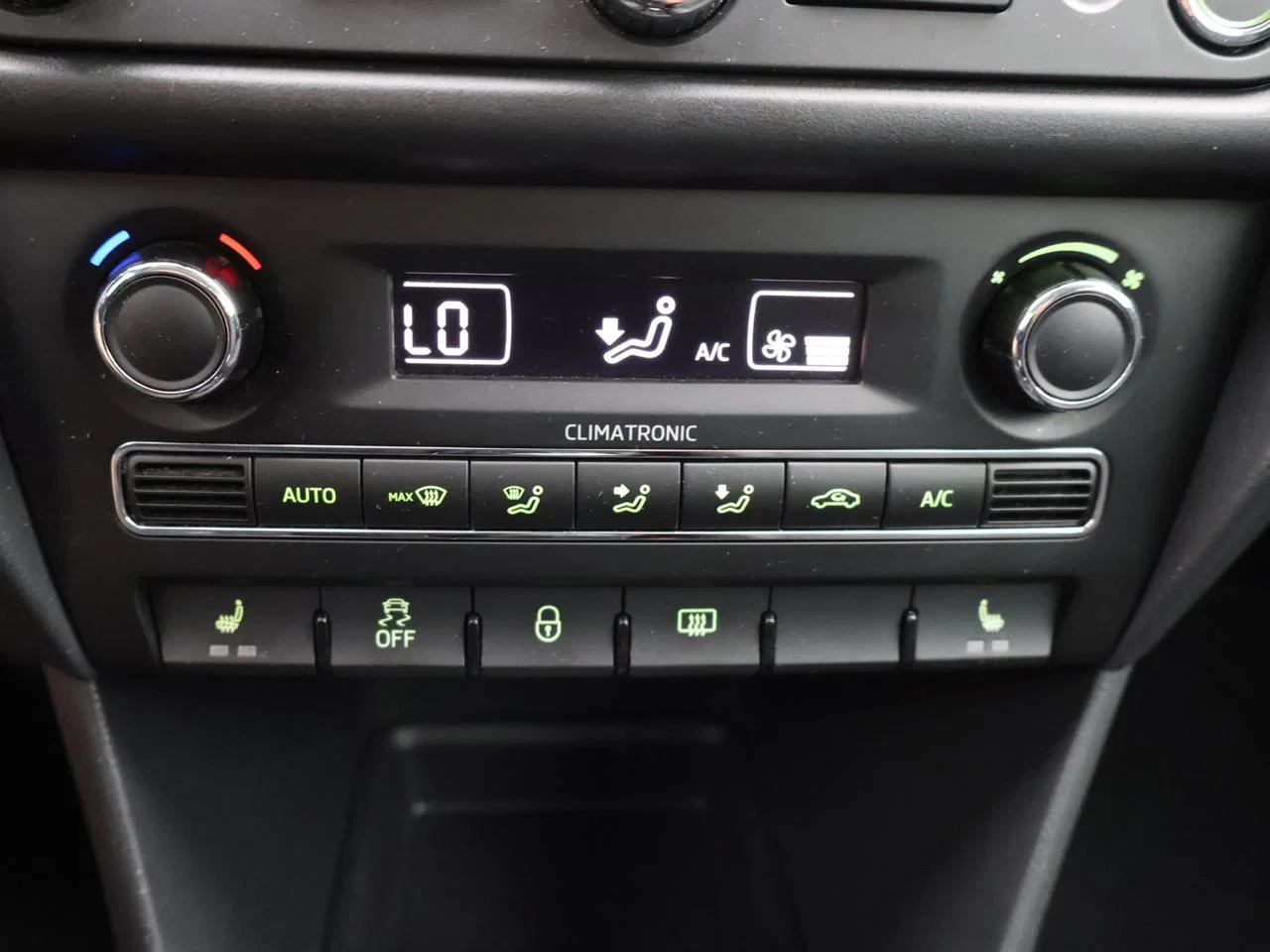 Škoda-Rapid-image-25
