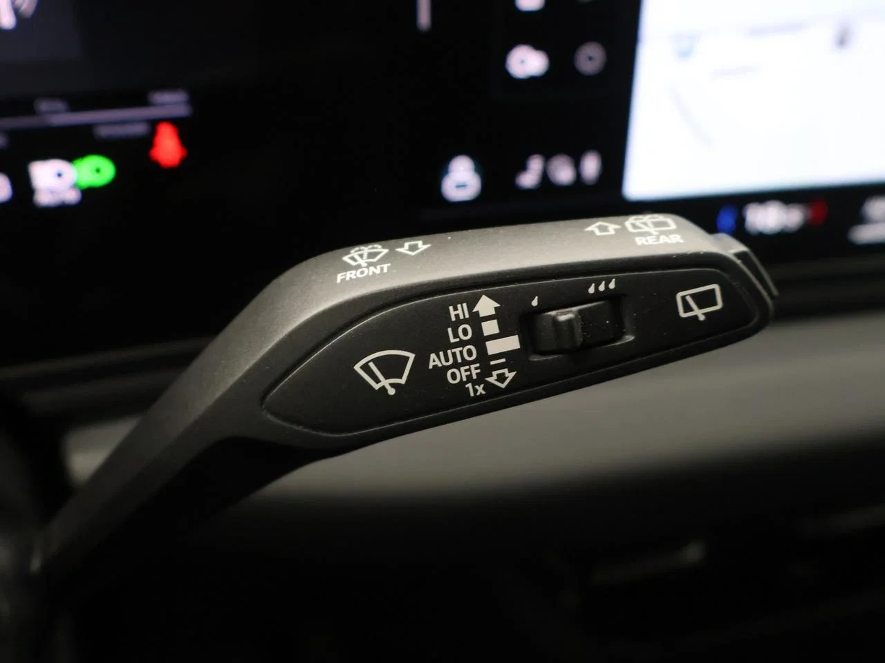 Audi-A6 Avant e-tron-image-15