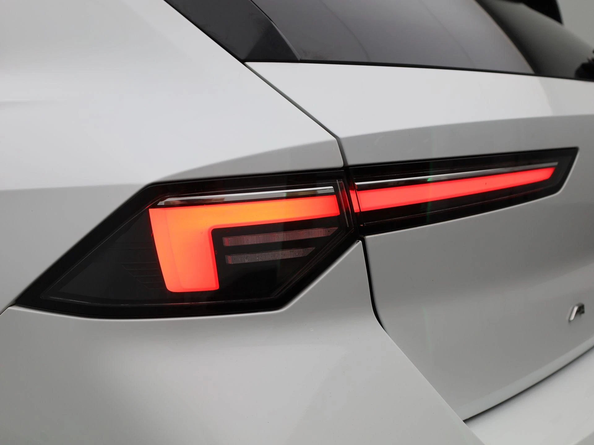 Opel-Astra-image-28