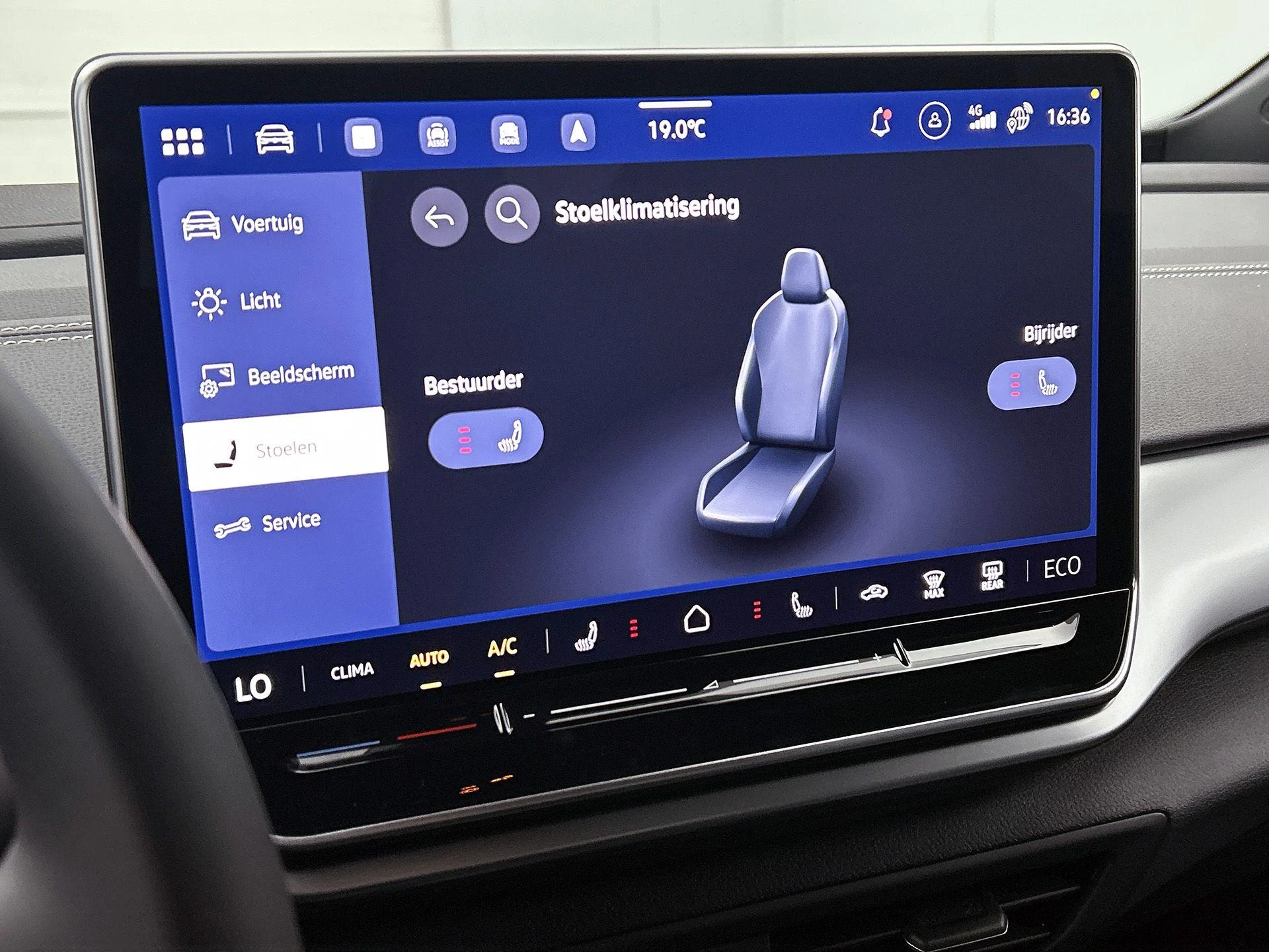 Volkswagen-ID.4-image-7