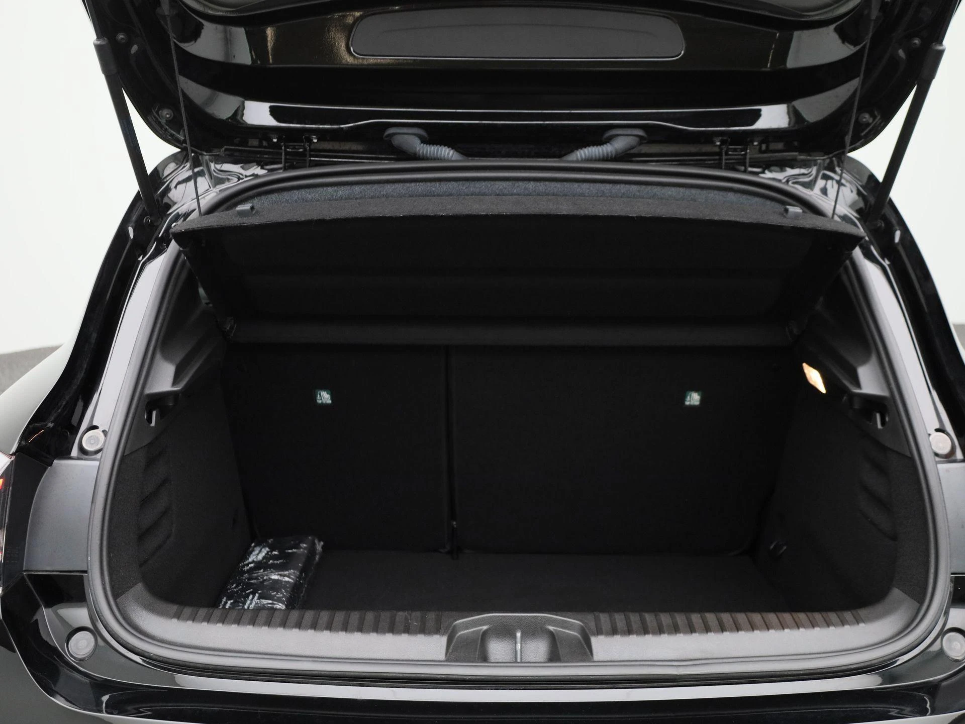 Renault-Clio-image-13