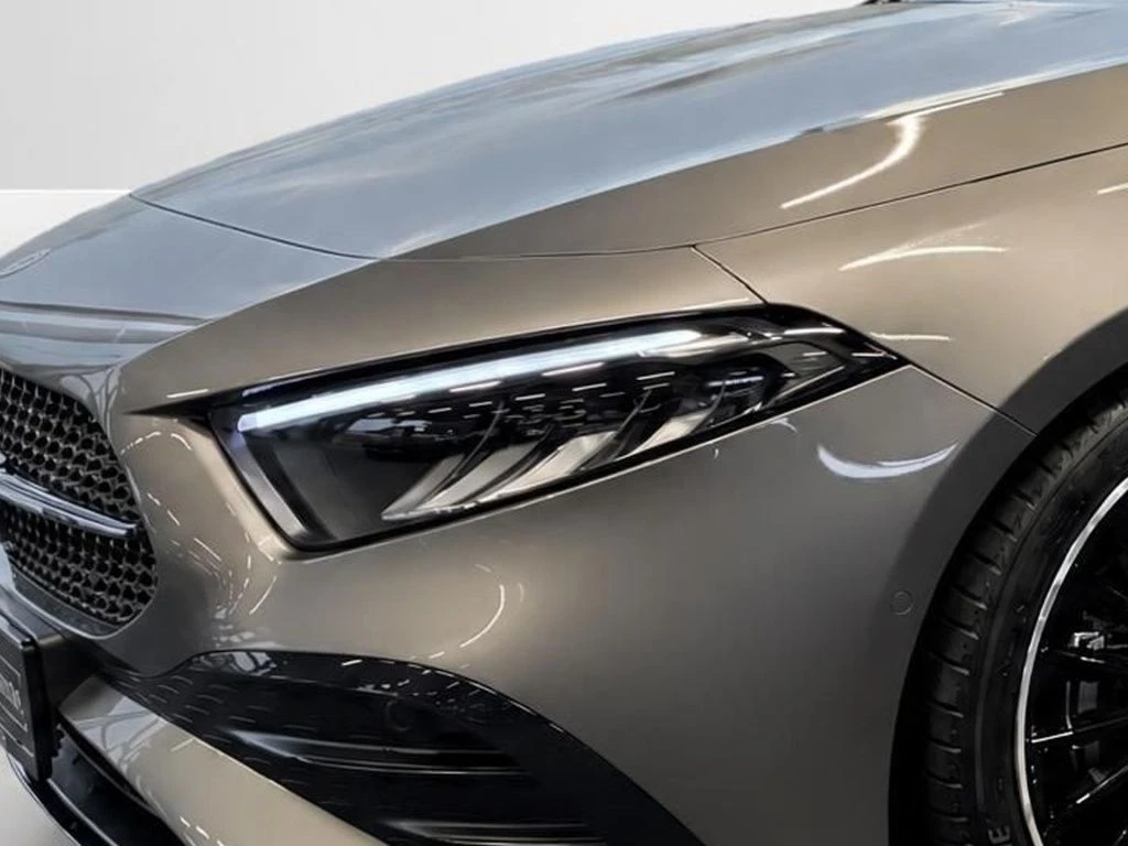 Mercedes-Benz-A-Klasse 200-image-4