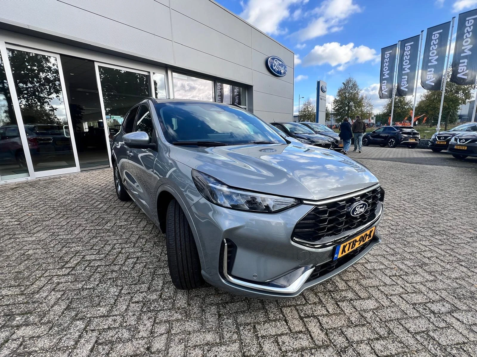 Ford-Kuga-image-7