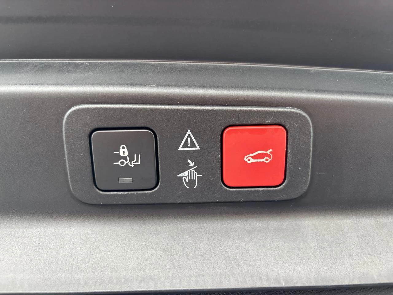 Peugeot-5008-image-20