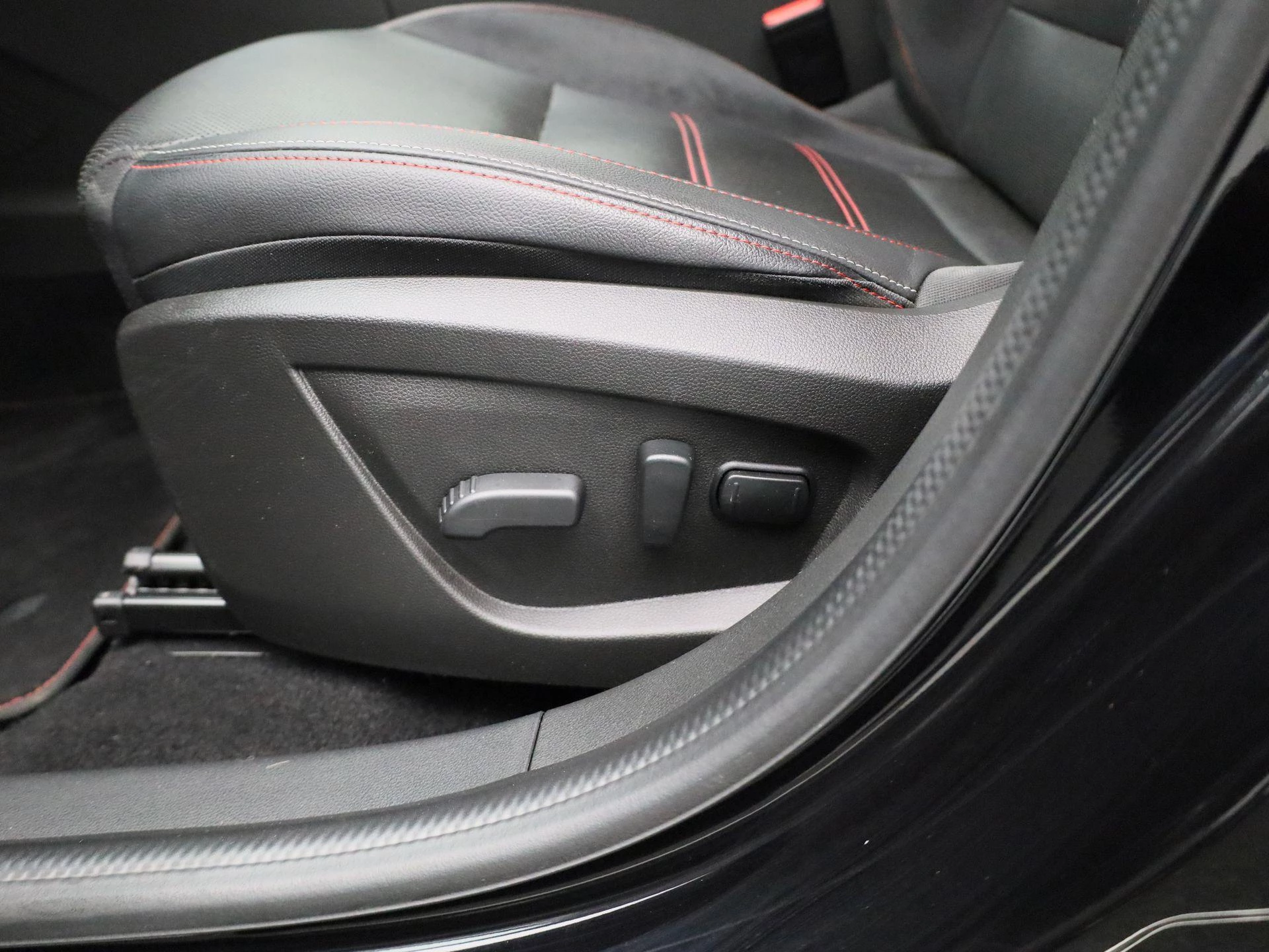 Renault Arkana 1.6 E-Tech Hybrid 145Pk R.S. Line