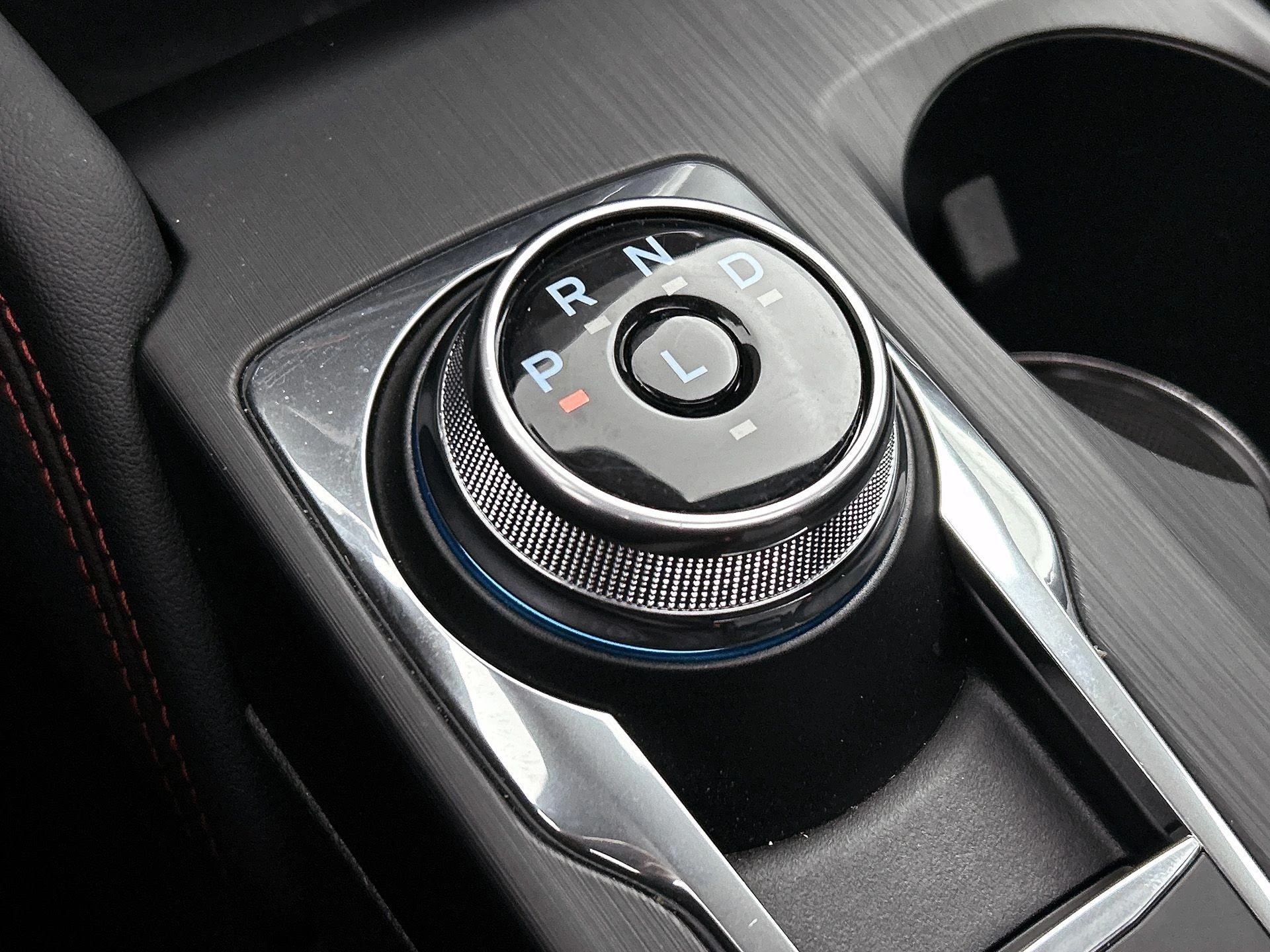 Ford-Kuga-image-15