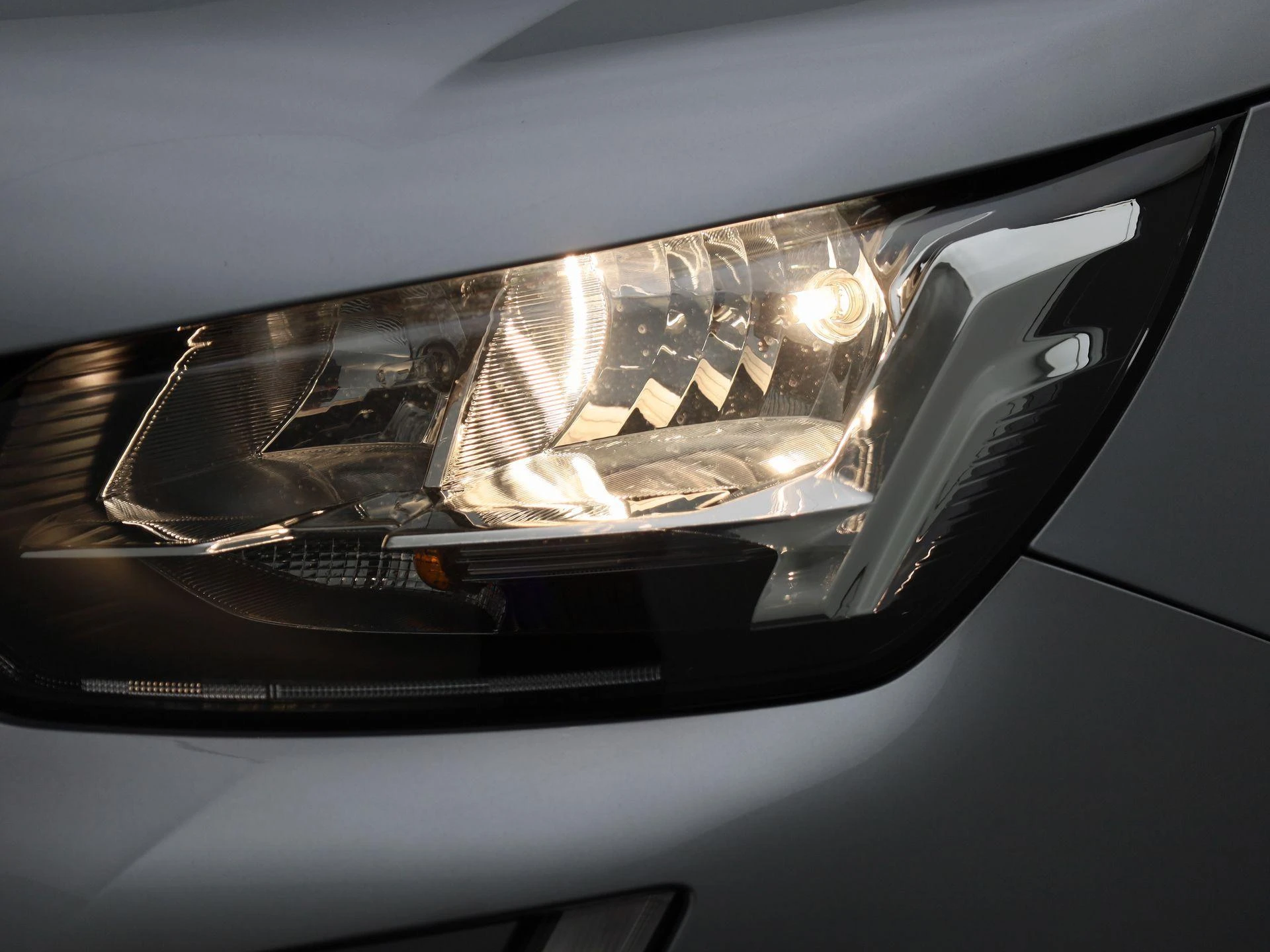 Peugeot-2008-image-12