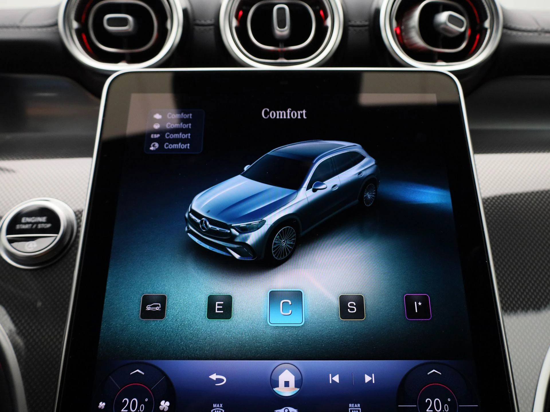 Mercedes-Benz-GLC-image-29