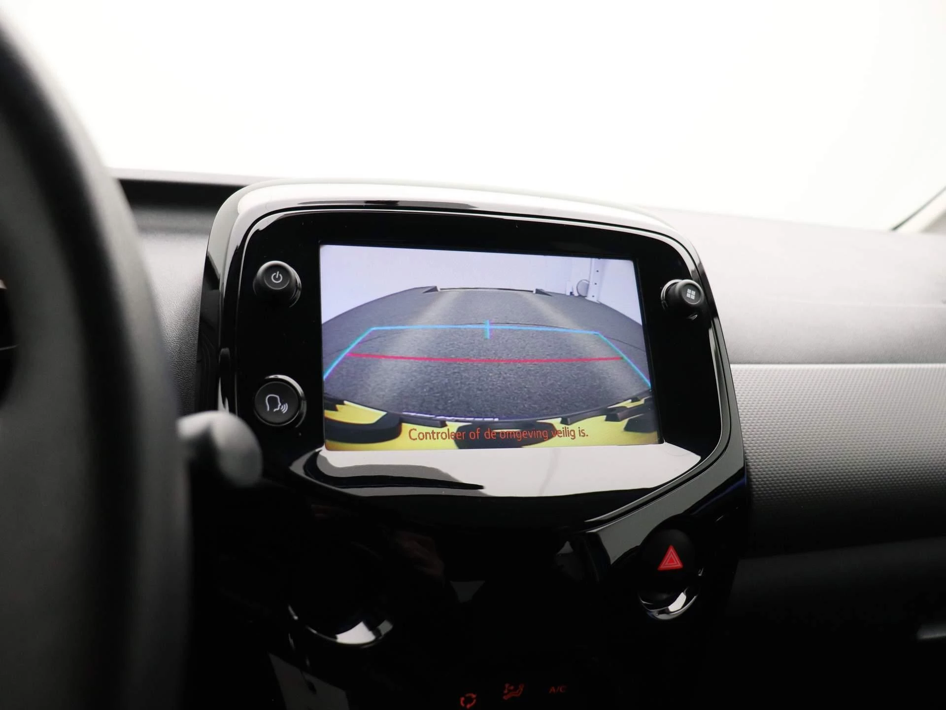Peugeot-108-image-14