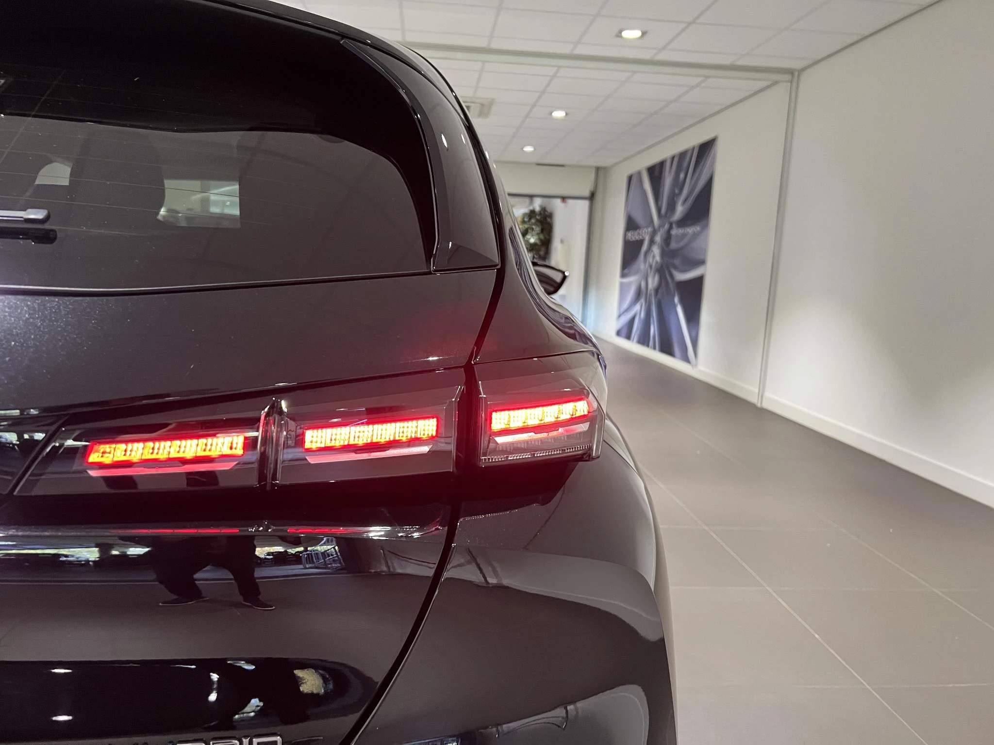 Peugeot-308-image-23