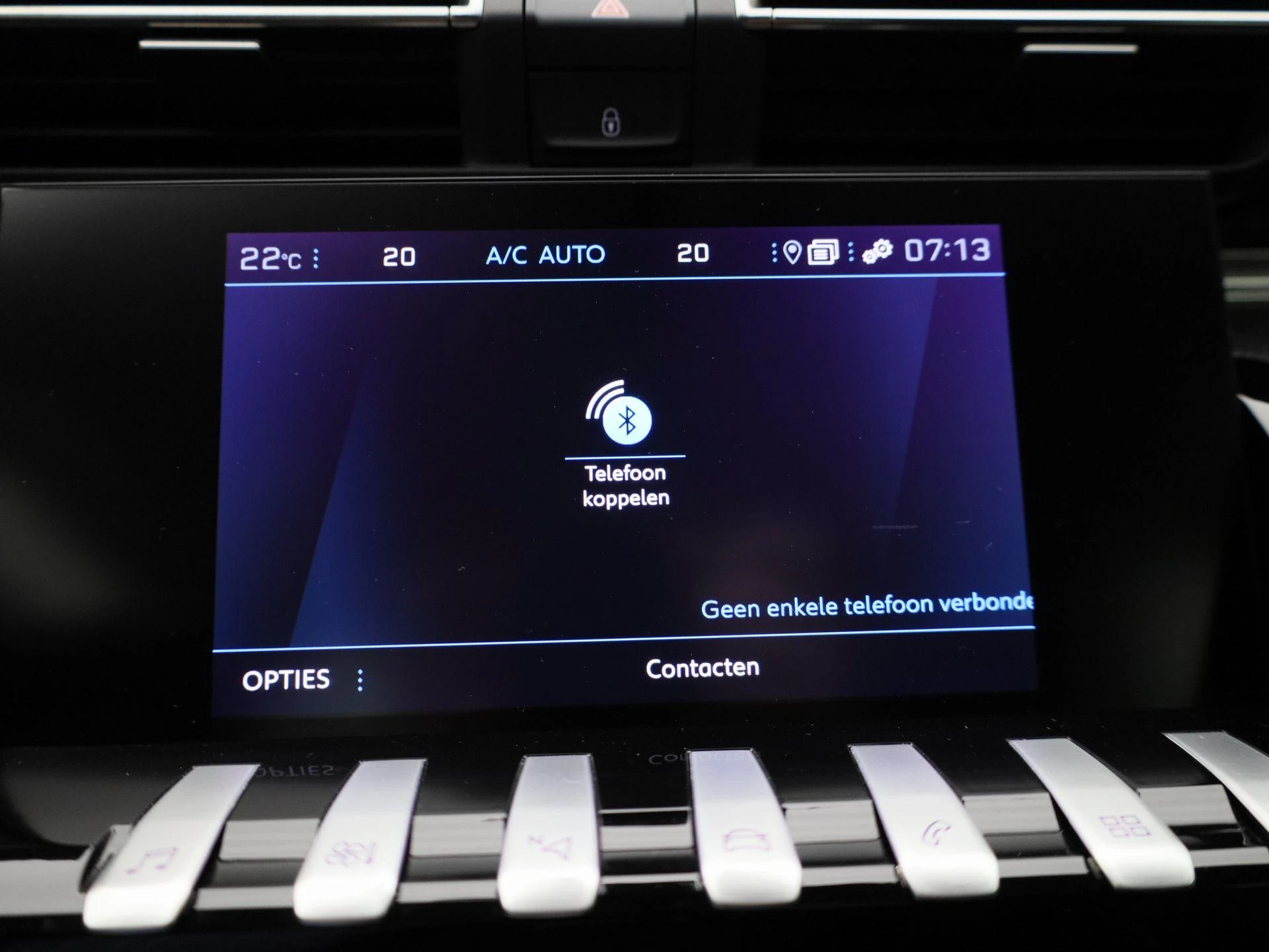 Peugeot-508-image-26