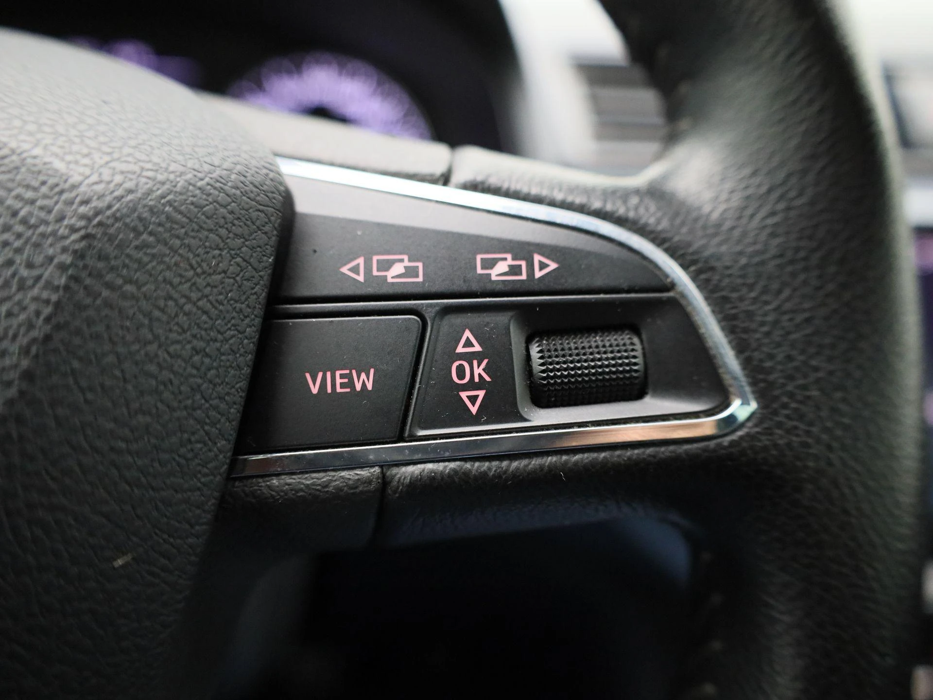 SEAT-Arona-image-15