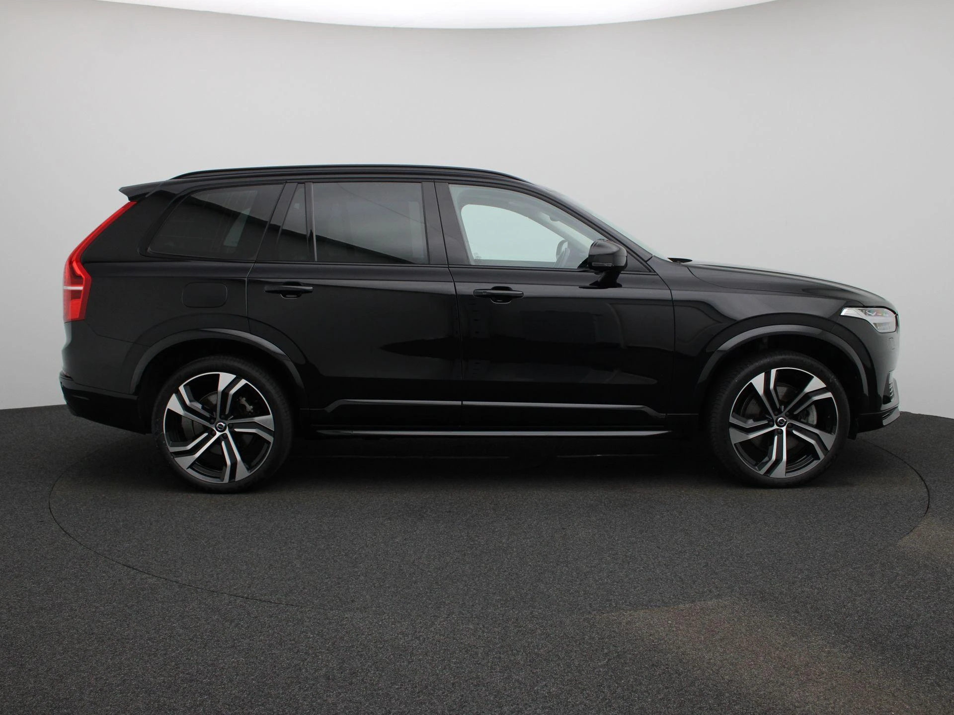 Volvo-XC90-image-5