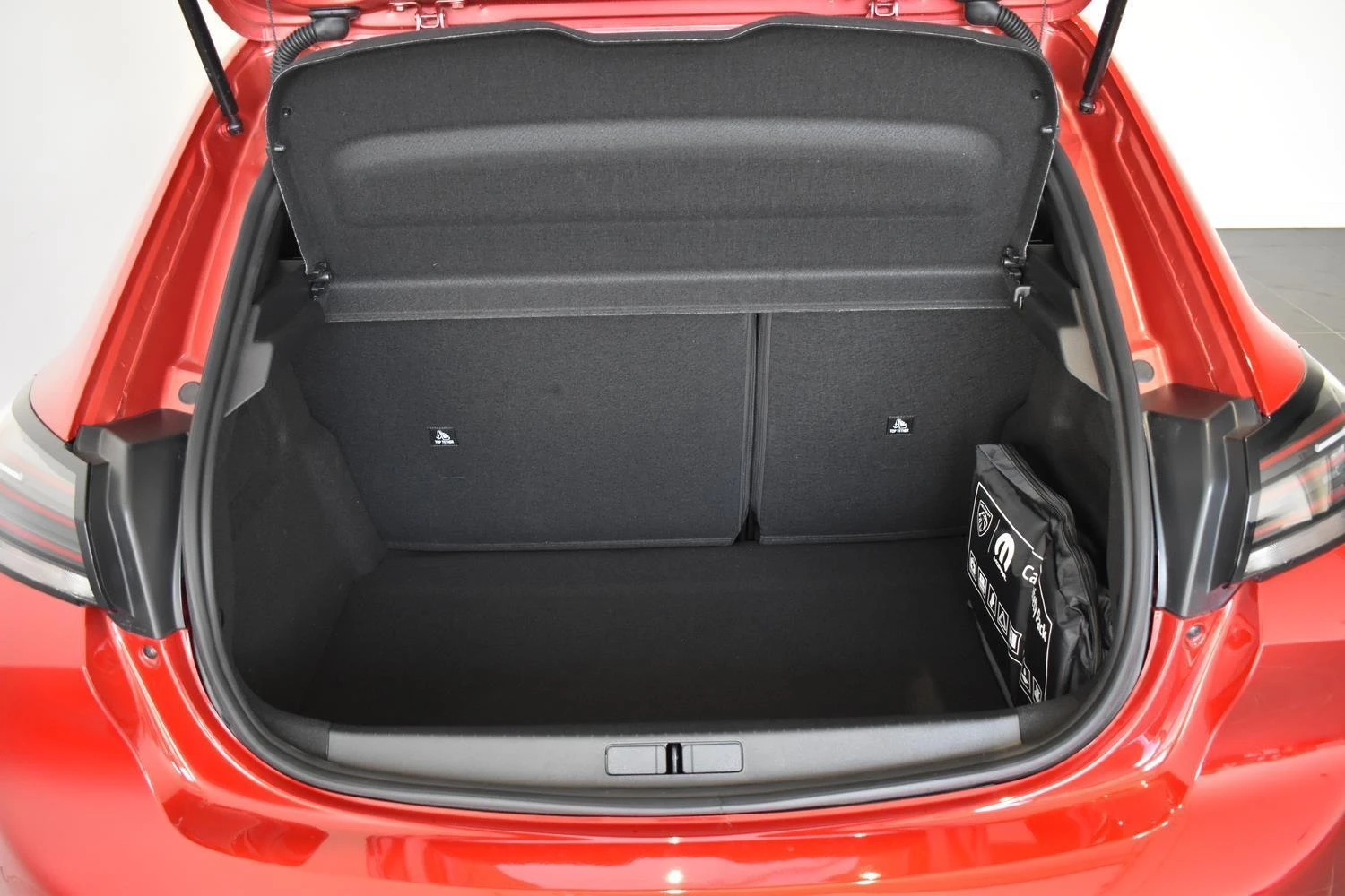 Peugeot-208-image-4