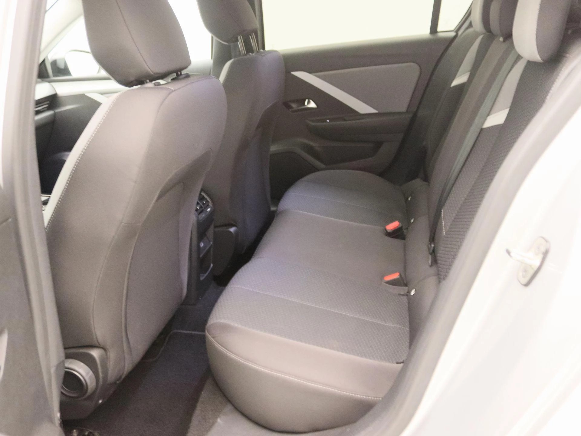 Opel Astra 1.2 Business Edition