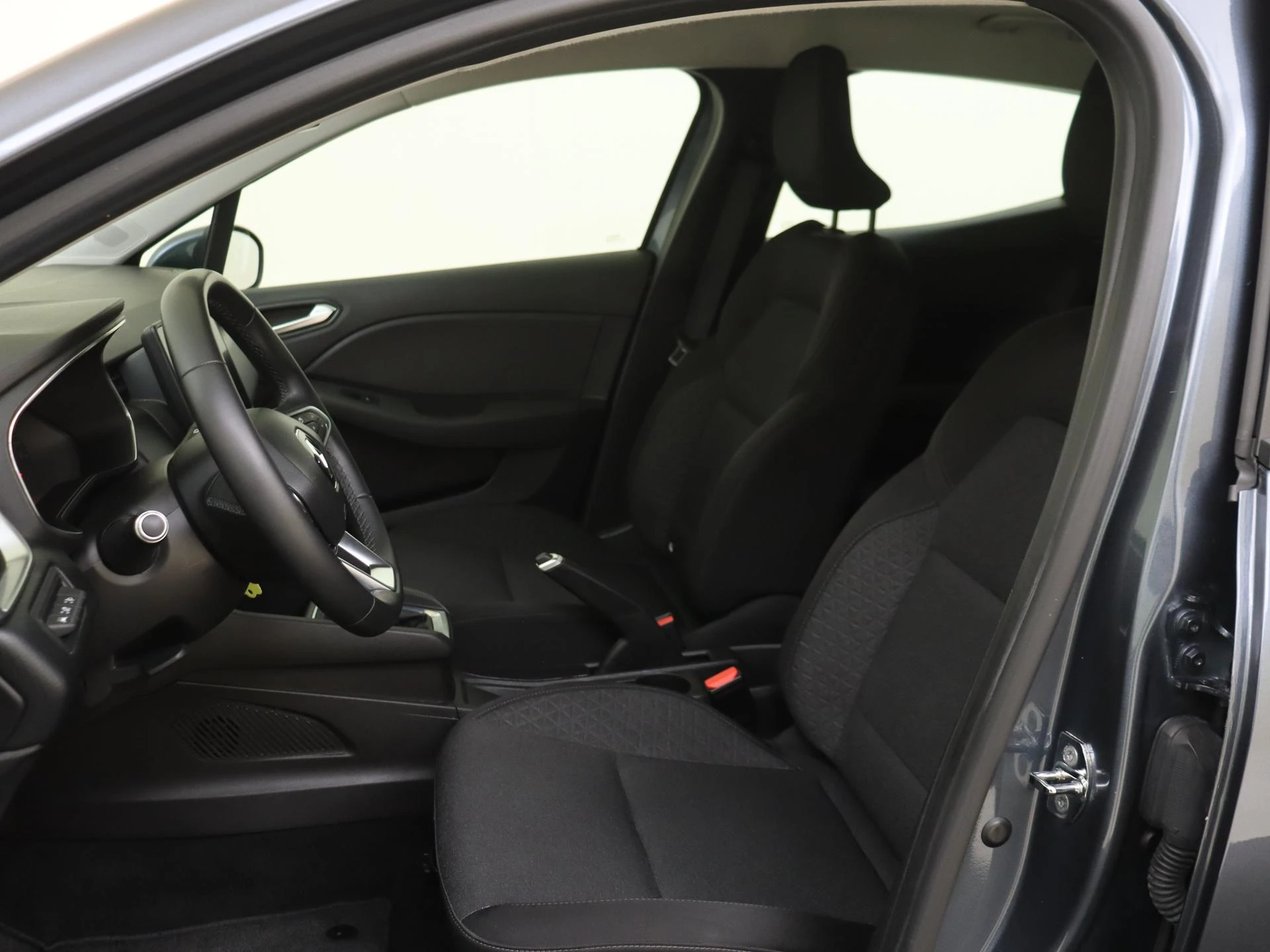 Renault-Clio-image-14