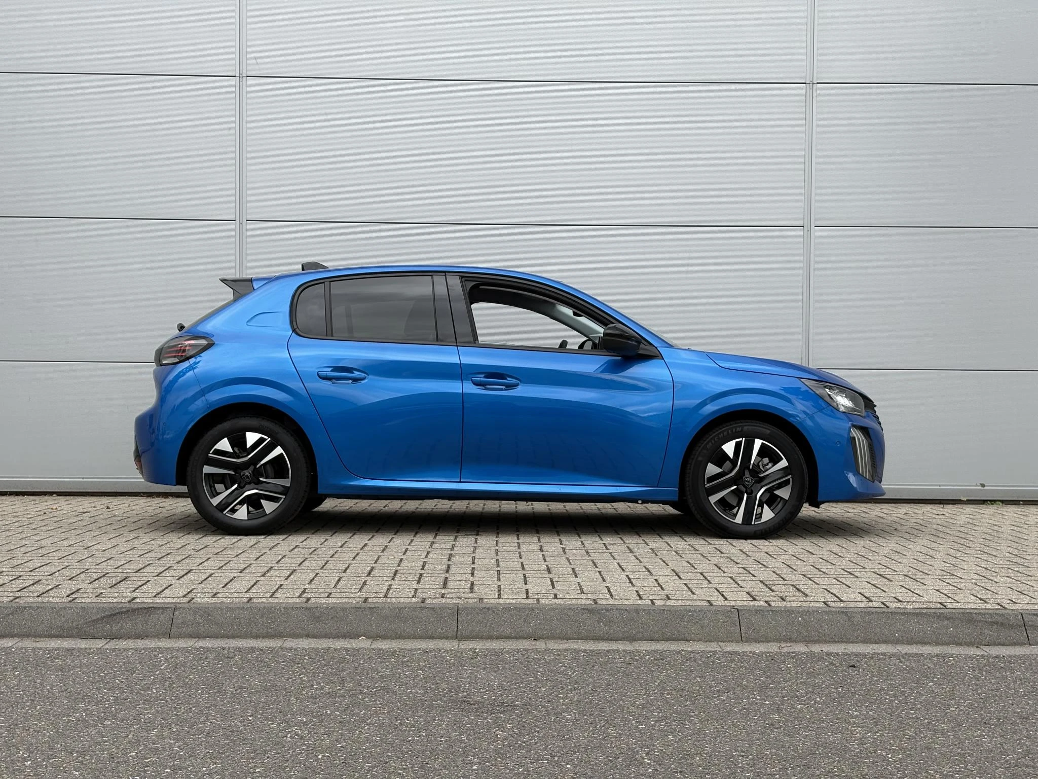 Peugeot-208-image-5
