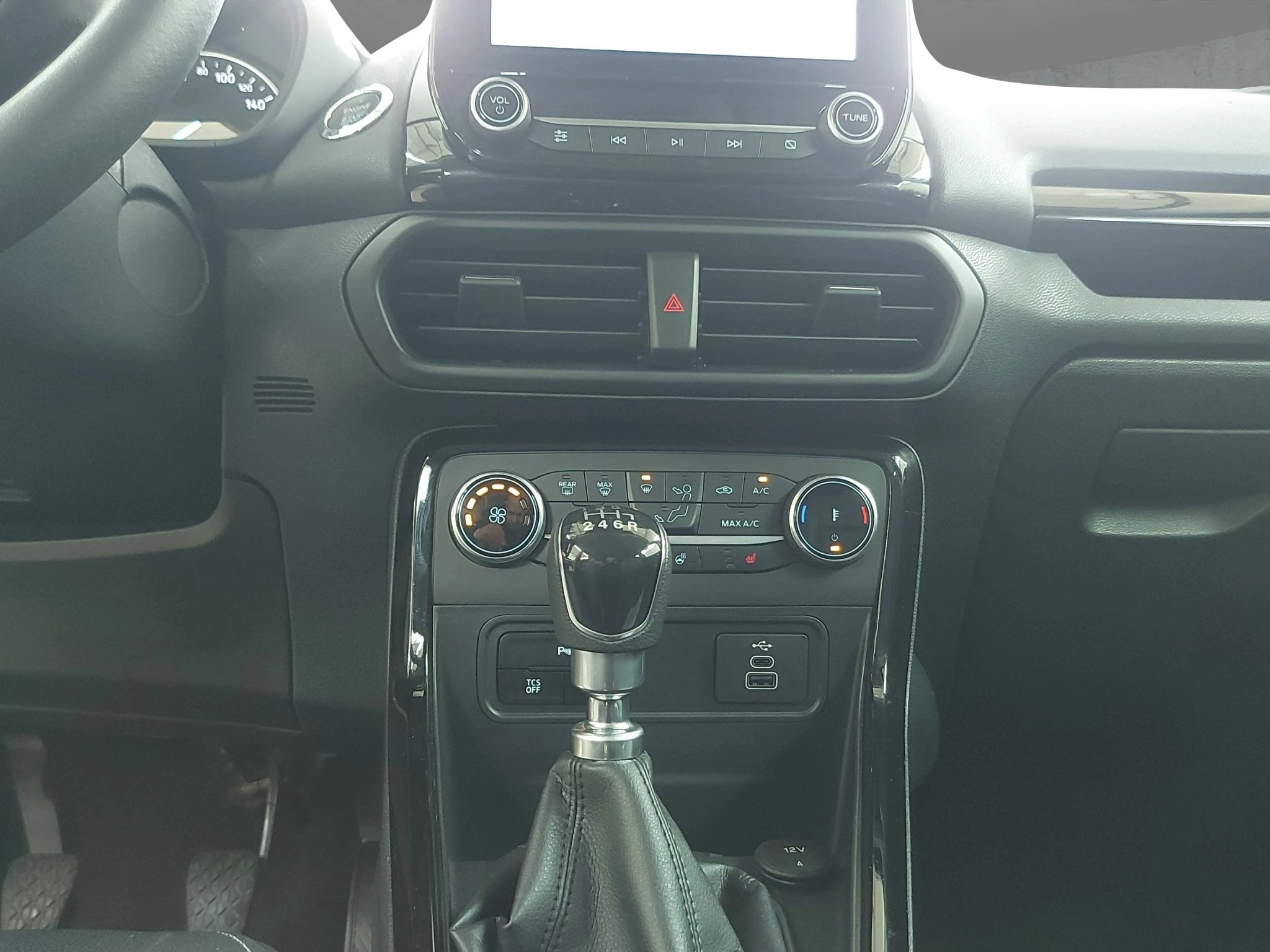 Ford EcoSport *LEDER*RFK*NAVI*SOUND*GRA