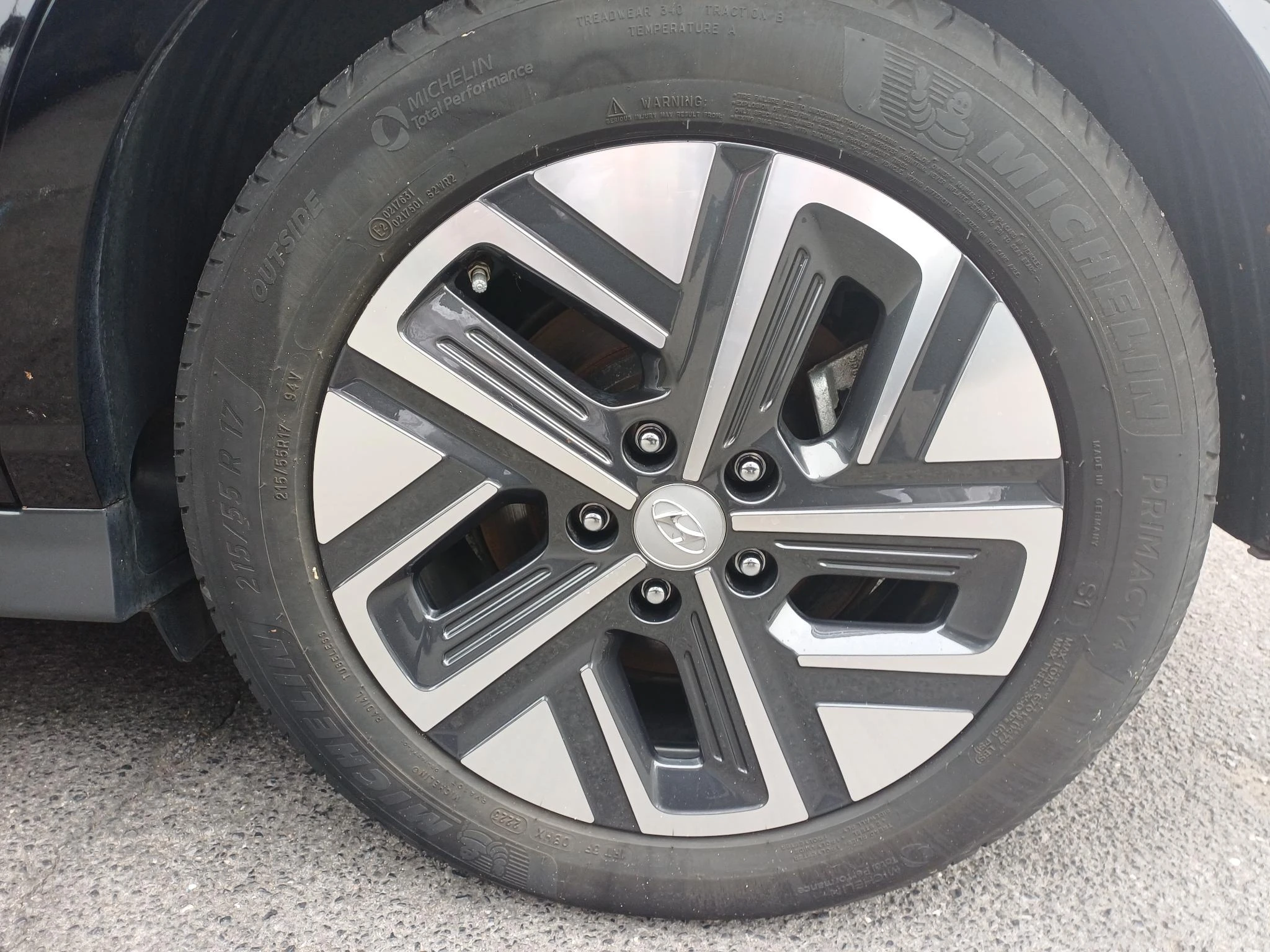 Hyundai-Kona-image-10