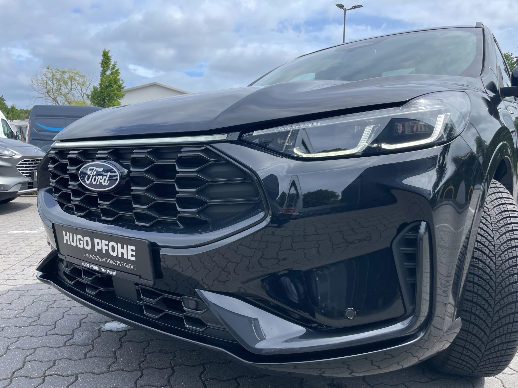 Ford Kuga ST-Line Aut.*KAM*LED-MATRIX*NAVI*GRA*WINTER-PKT.