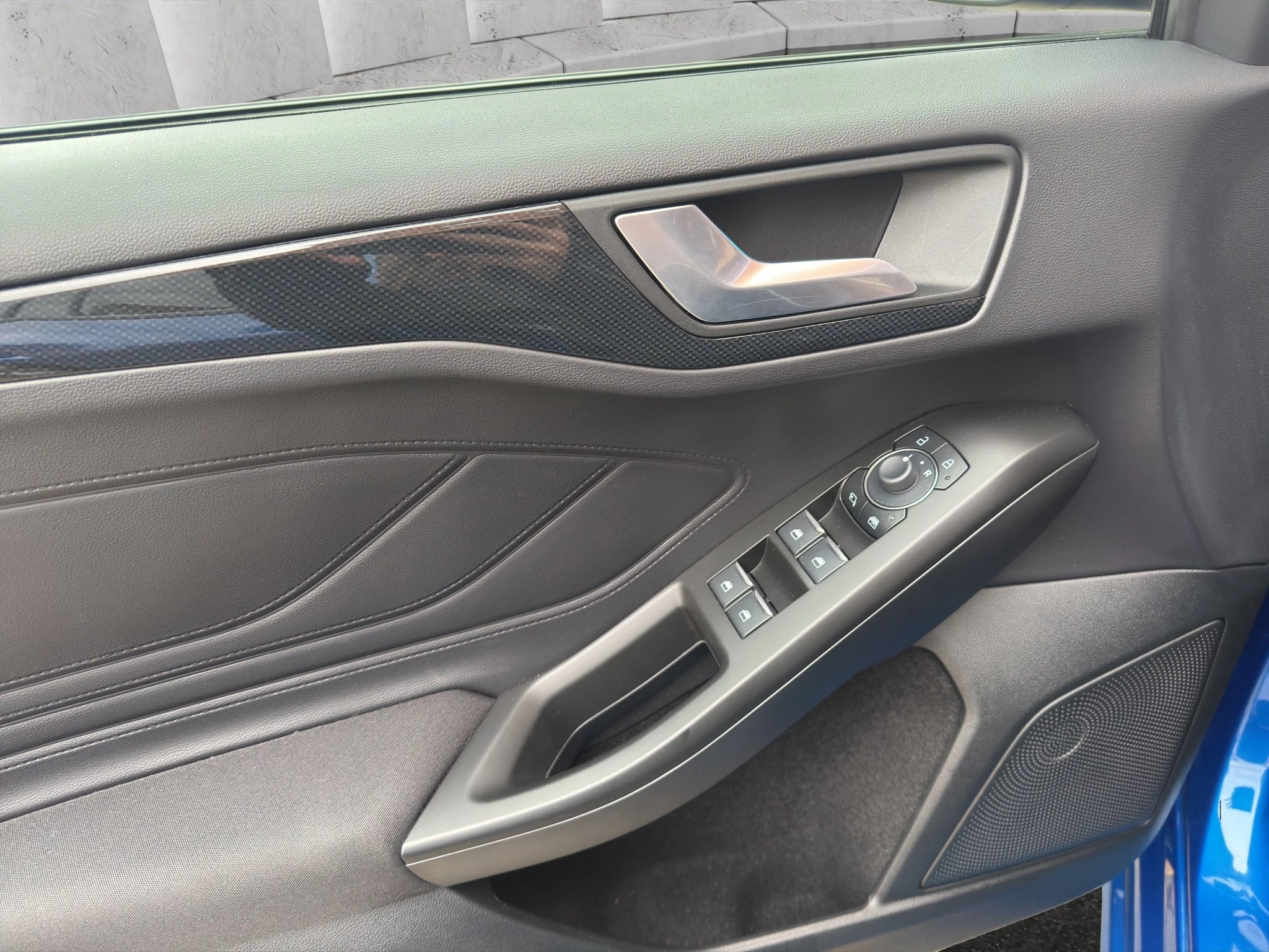 Ford Focus ST-Line X Turnier Aut. AHK Kamera LED WI-PKT