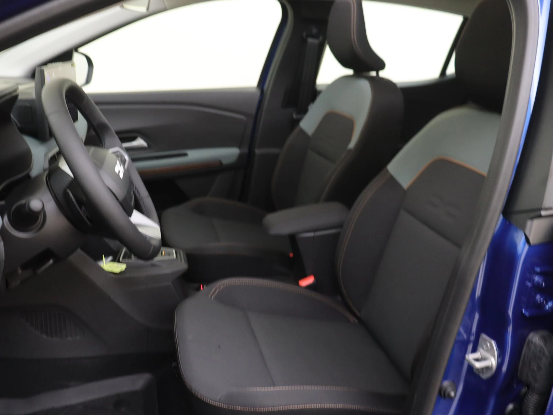 Dacia-Sandero Stepway-image-10