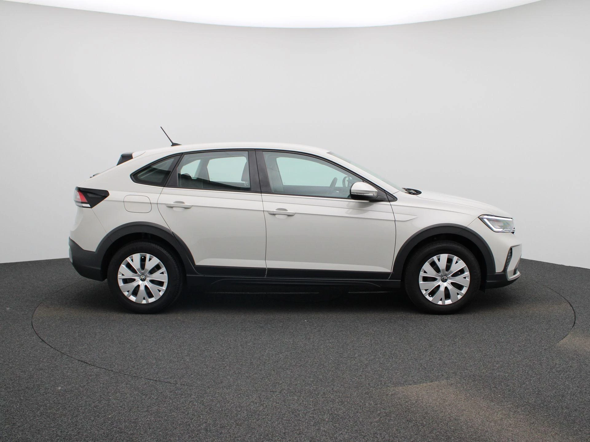 Volkswagen-Taigo-image-5