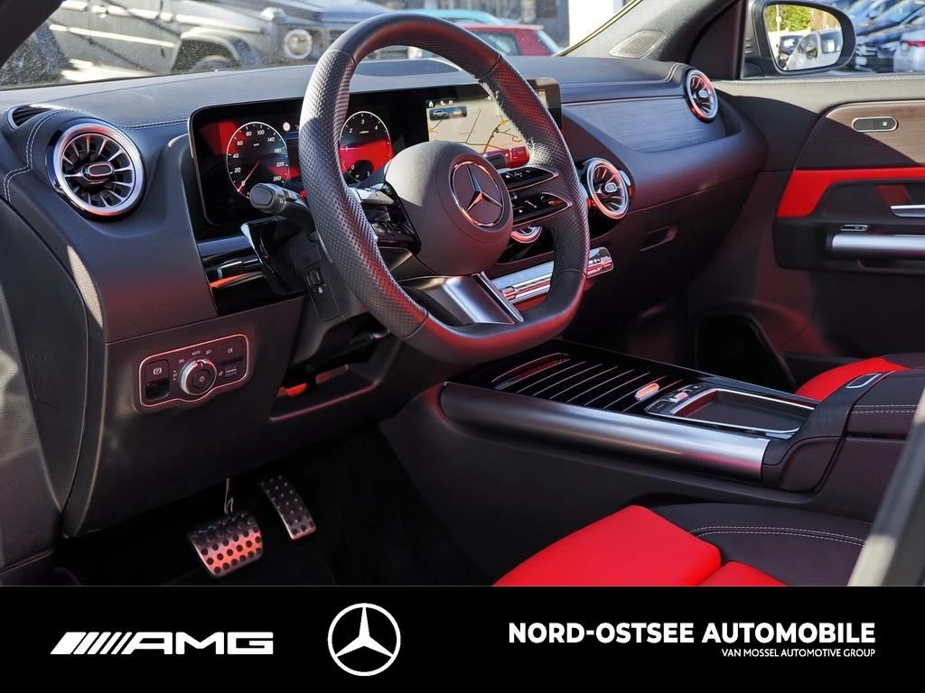 Mercedes-Benz-GLA-image-6