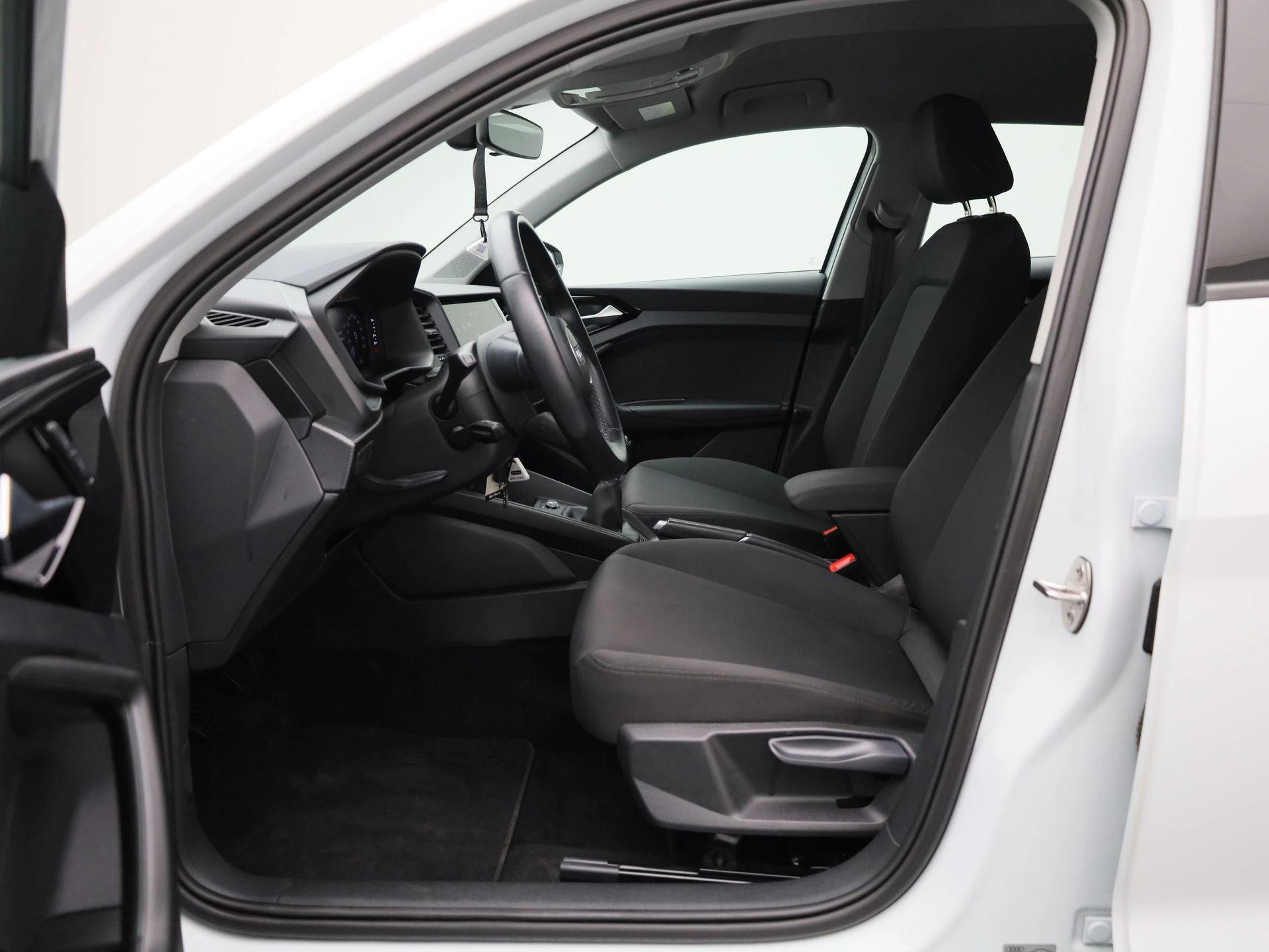 Audi-A1 Sportback-image-10