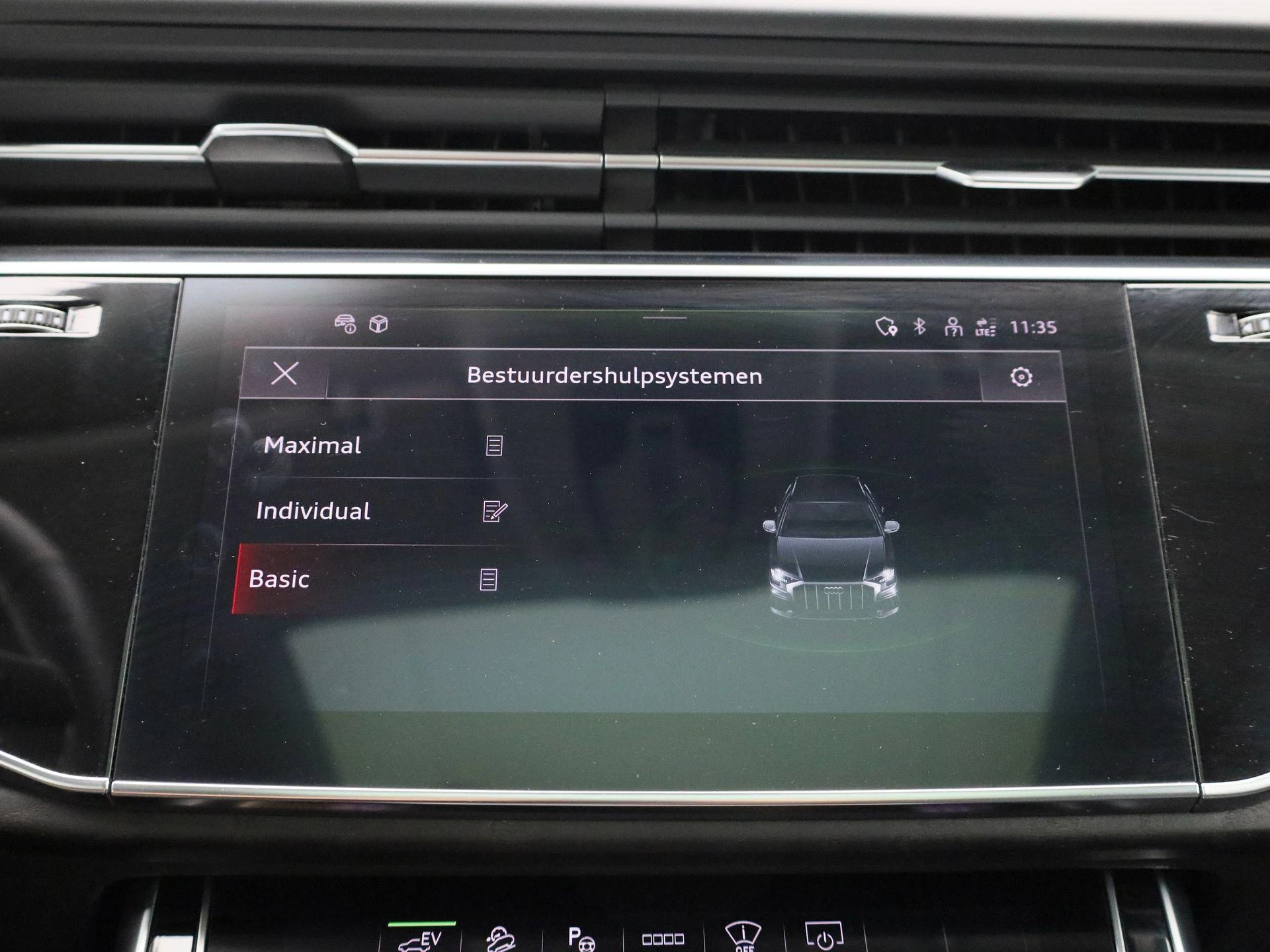 Audi-Q8-image-29