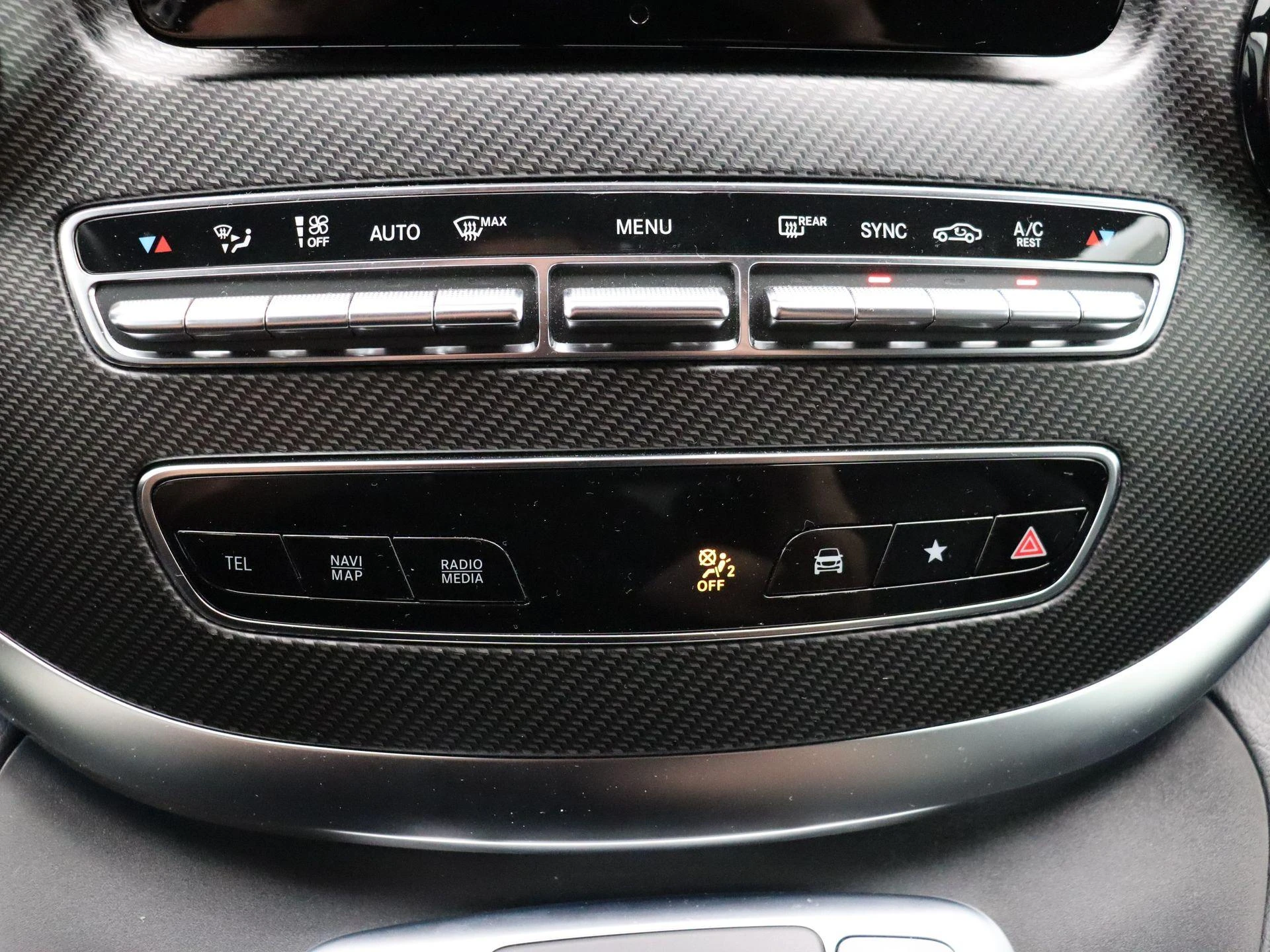 Mercedes-Benz-Classe V-image-18