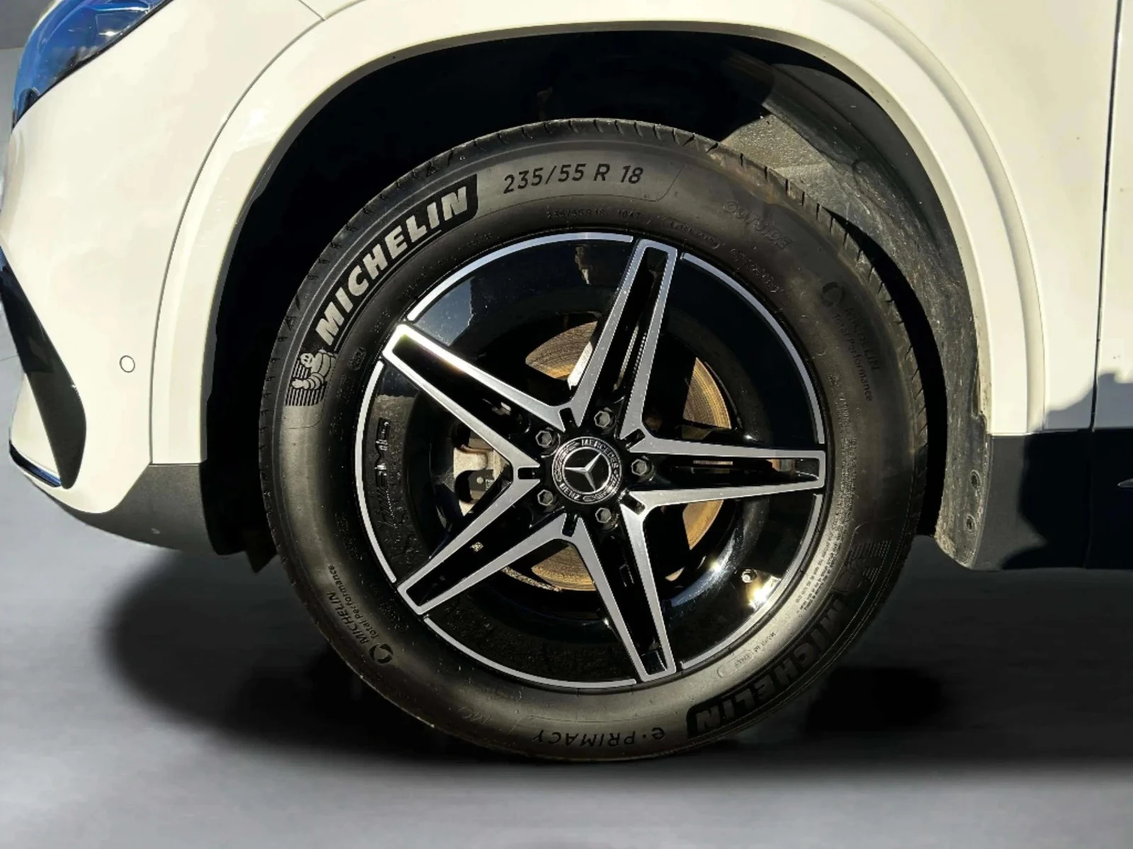 Mercedes-Benz-EQA-image-8