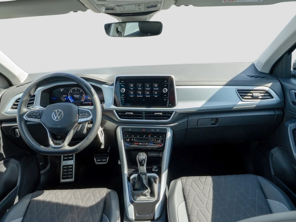 Volkswagen-T-Roc-image-9