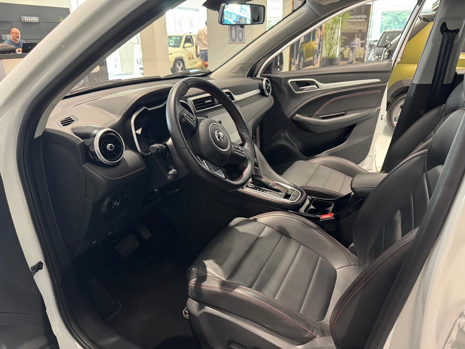 MG ZS 1.0 T-GDi AT LUXURY