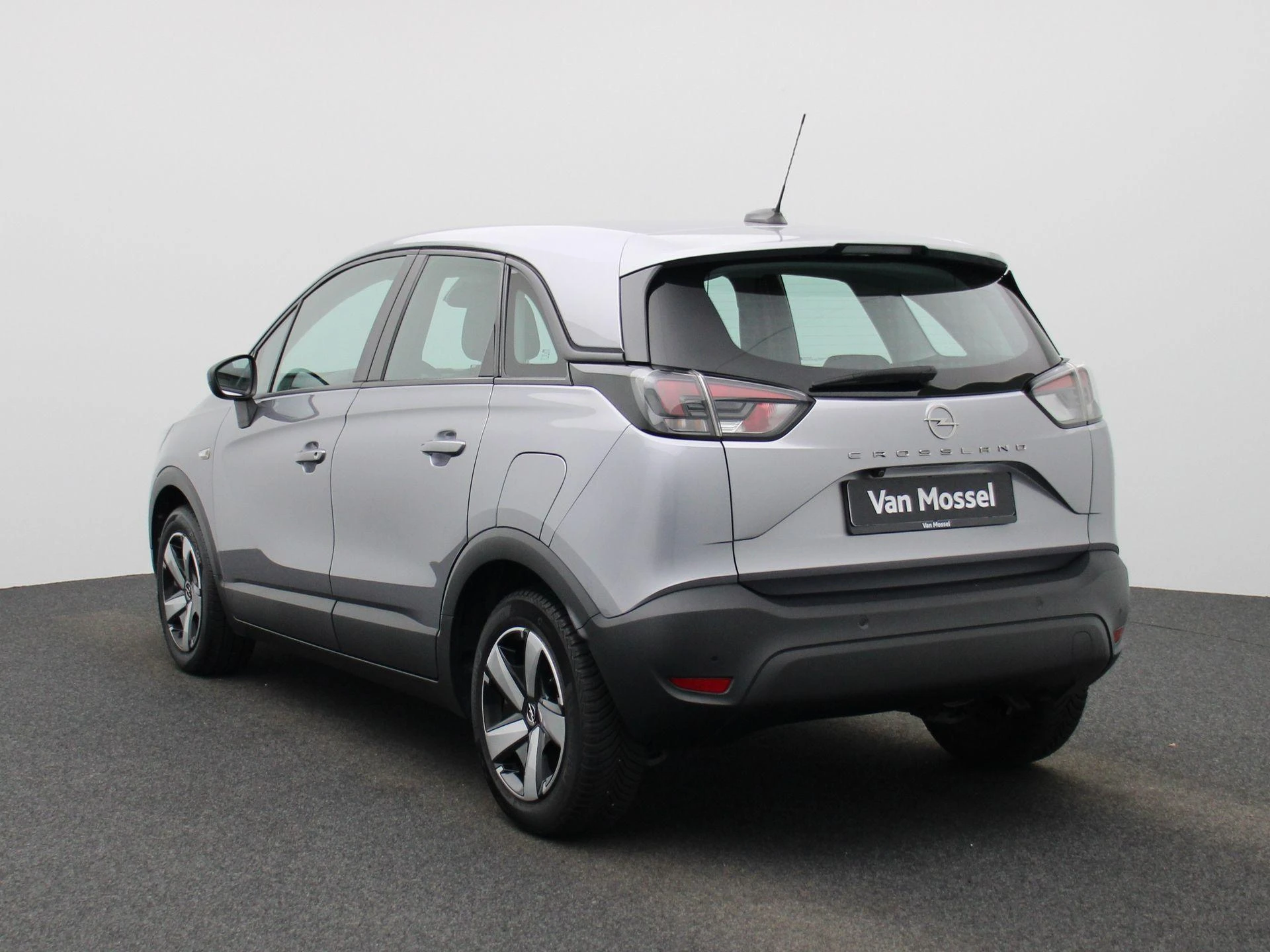 Opel-Crossland X-image-1