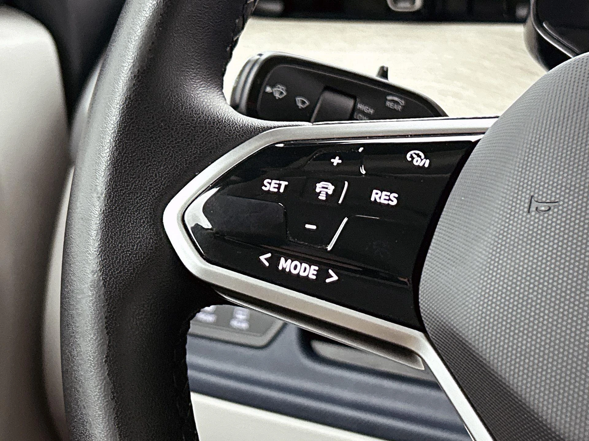 Volkswagen-ID. Buzz-image-5