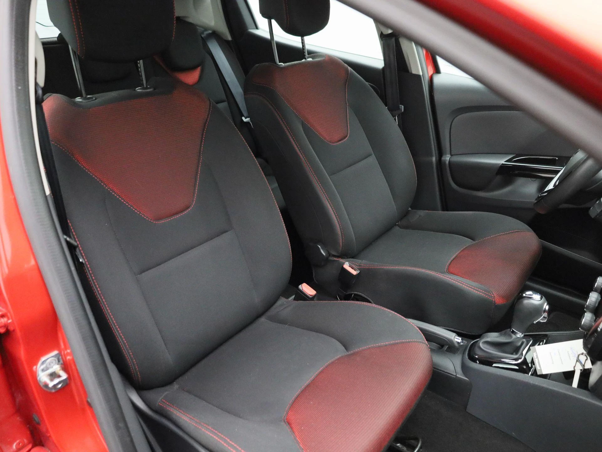 Renault-Clio-image-31